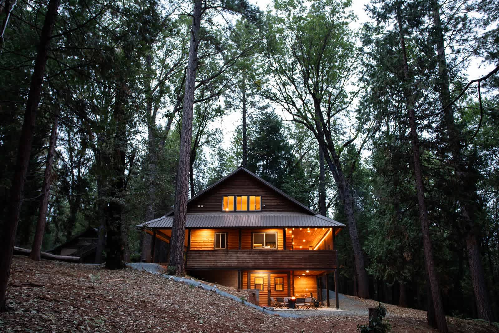 Tucked into the El Dorado National Forest, Bear Creek Lodge is a true escape to peace and quiet.