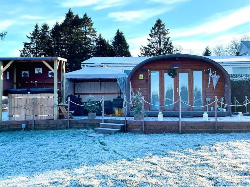 Loch Lomond Sunset Glamping Pod