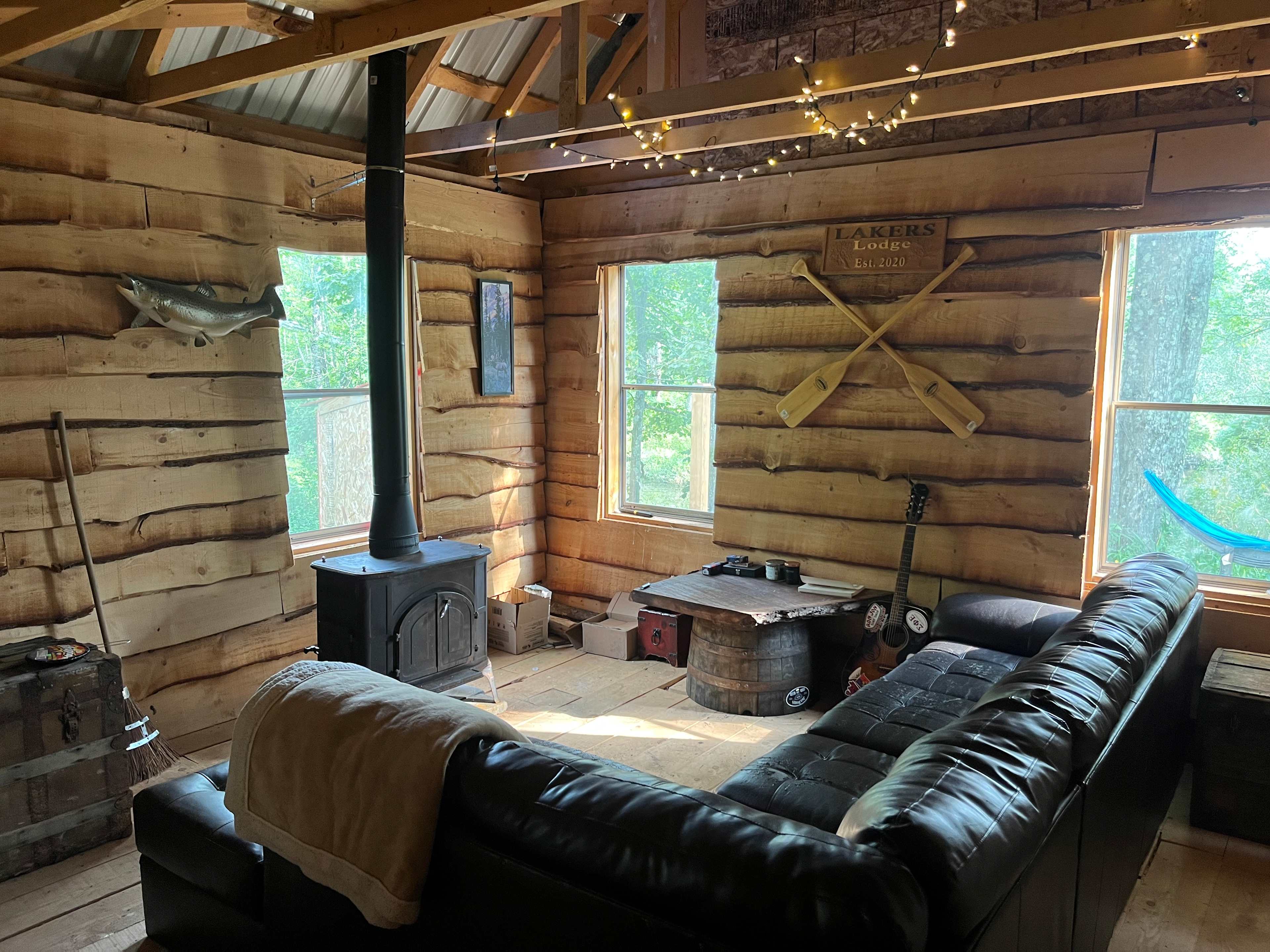 Lakers Lodge