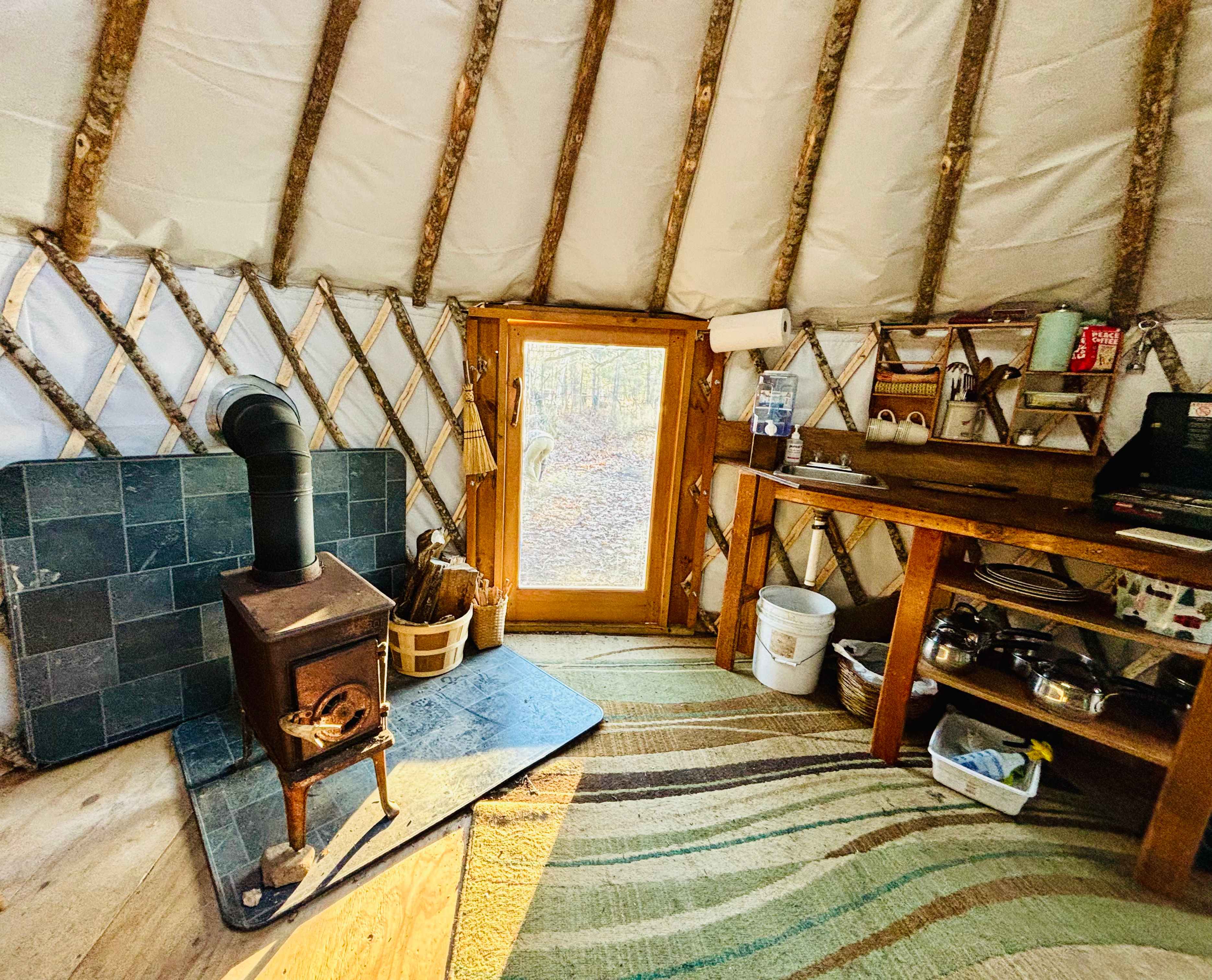 Off Grid Lakeside Yurt