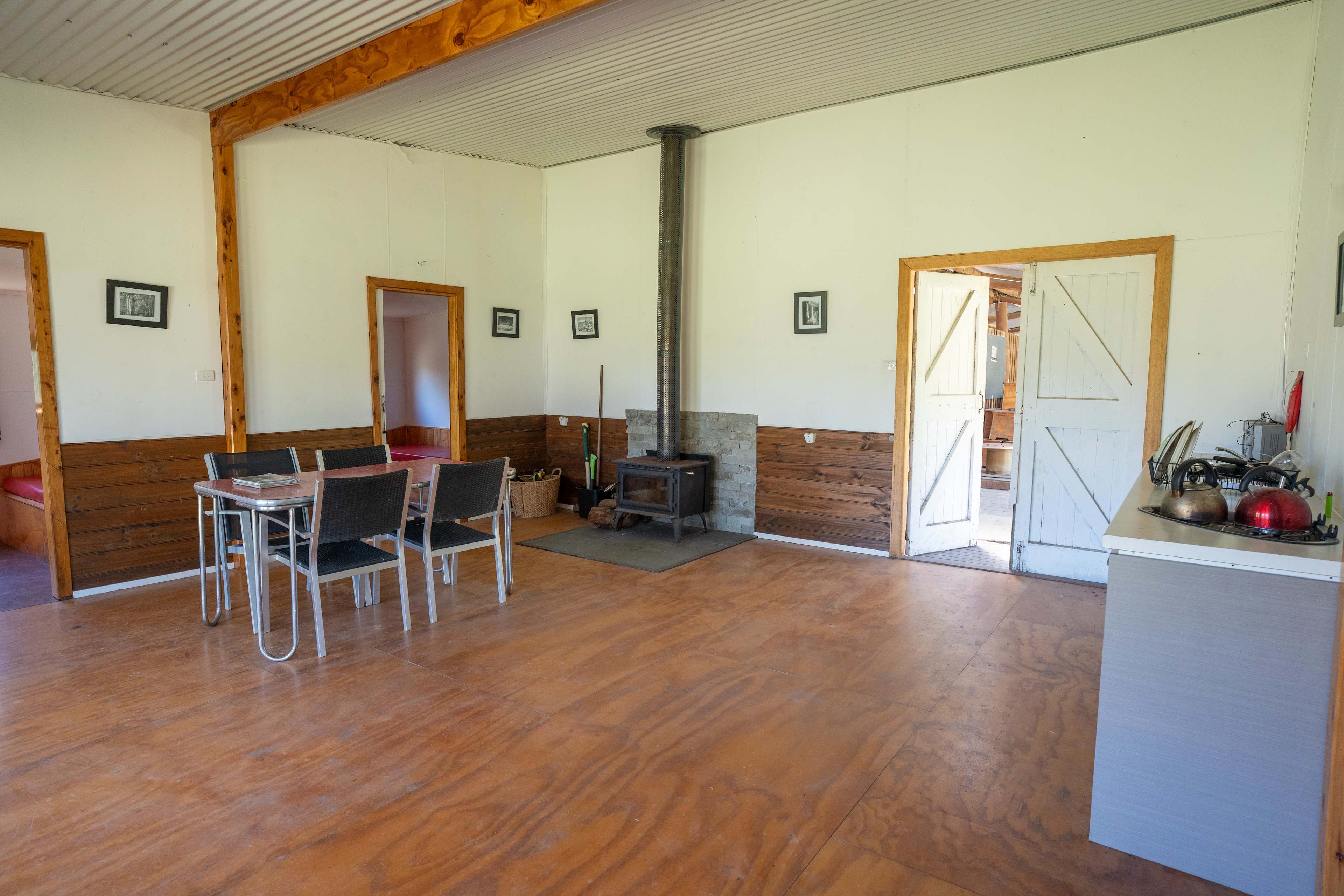 The living space inside the cabin
