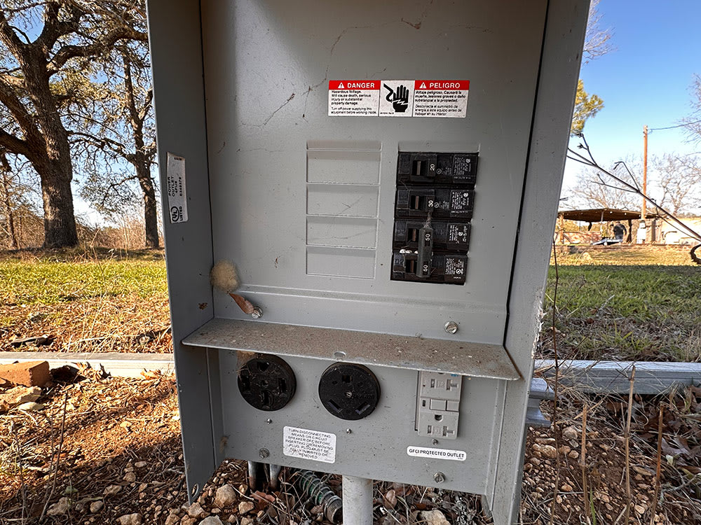 Electrical hookup - 30amp and 50amp