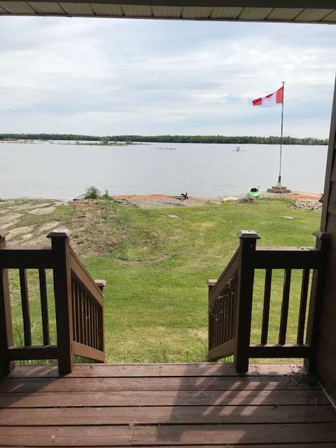Steps from the lake.....kayaking anyone?