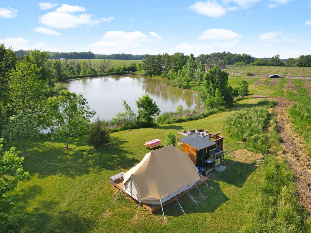 Twin Ponds Glamping In Niagara