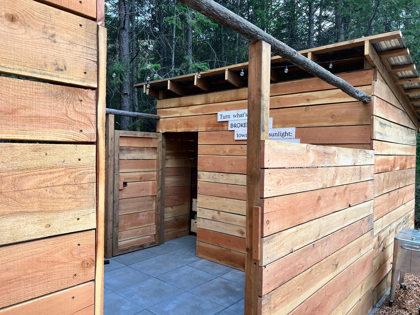 Butterfly Cottage - Glamping