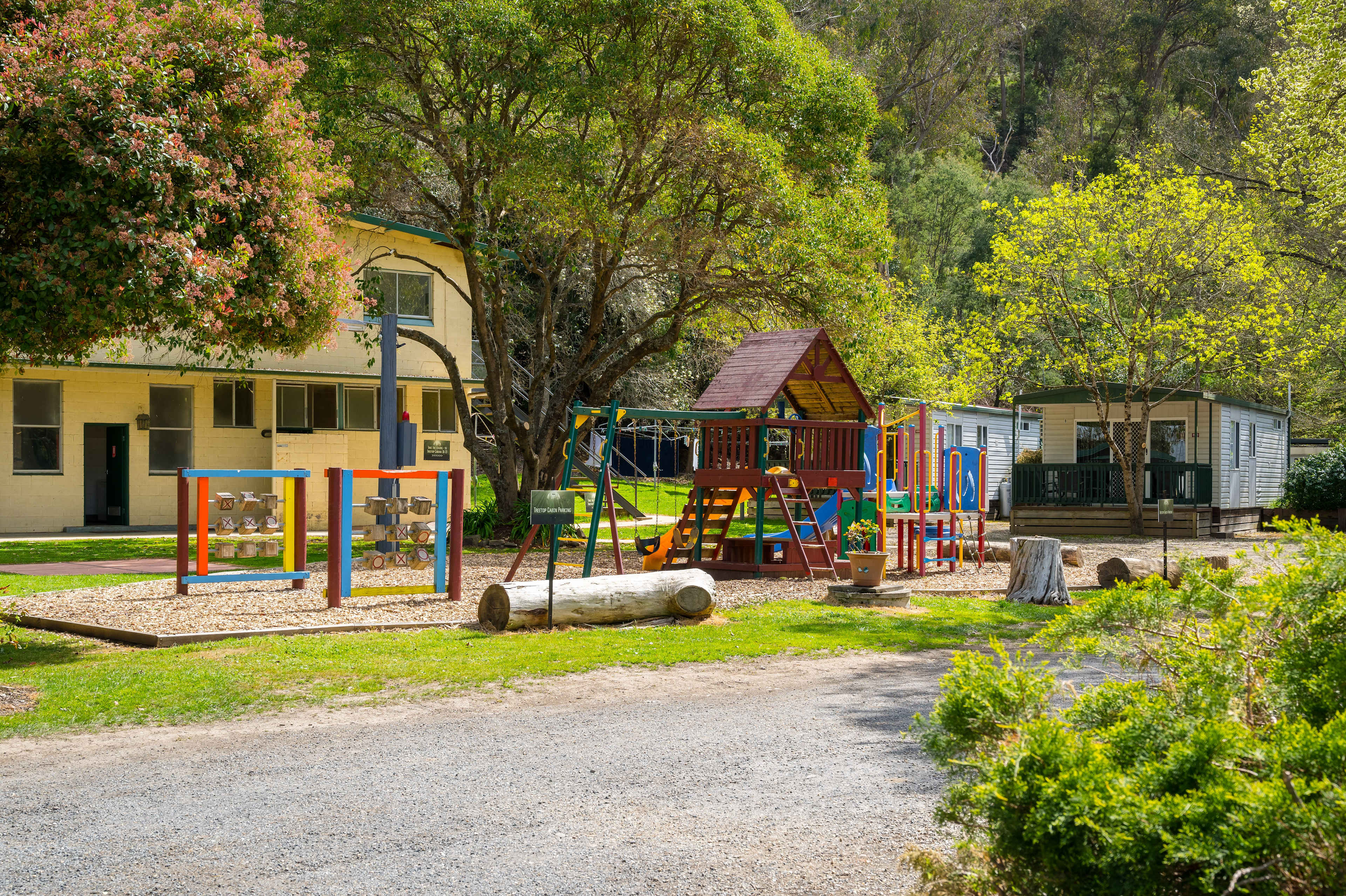 Bright Accommodation Park