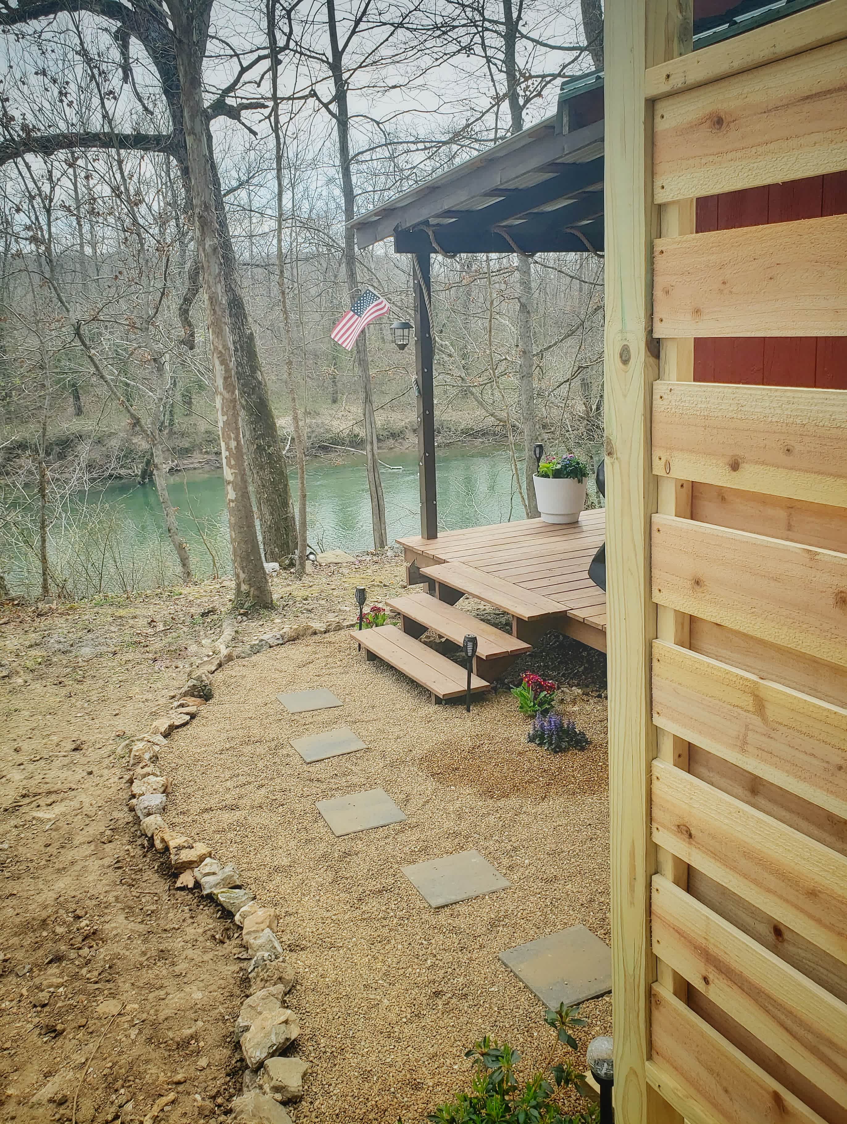 Ozarks Piney Bend Riverfront