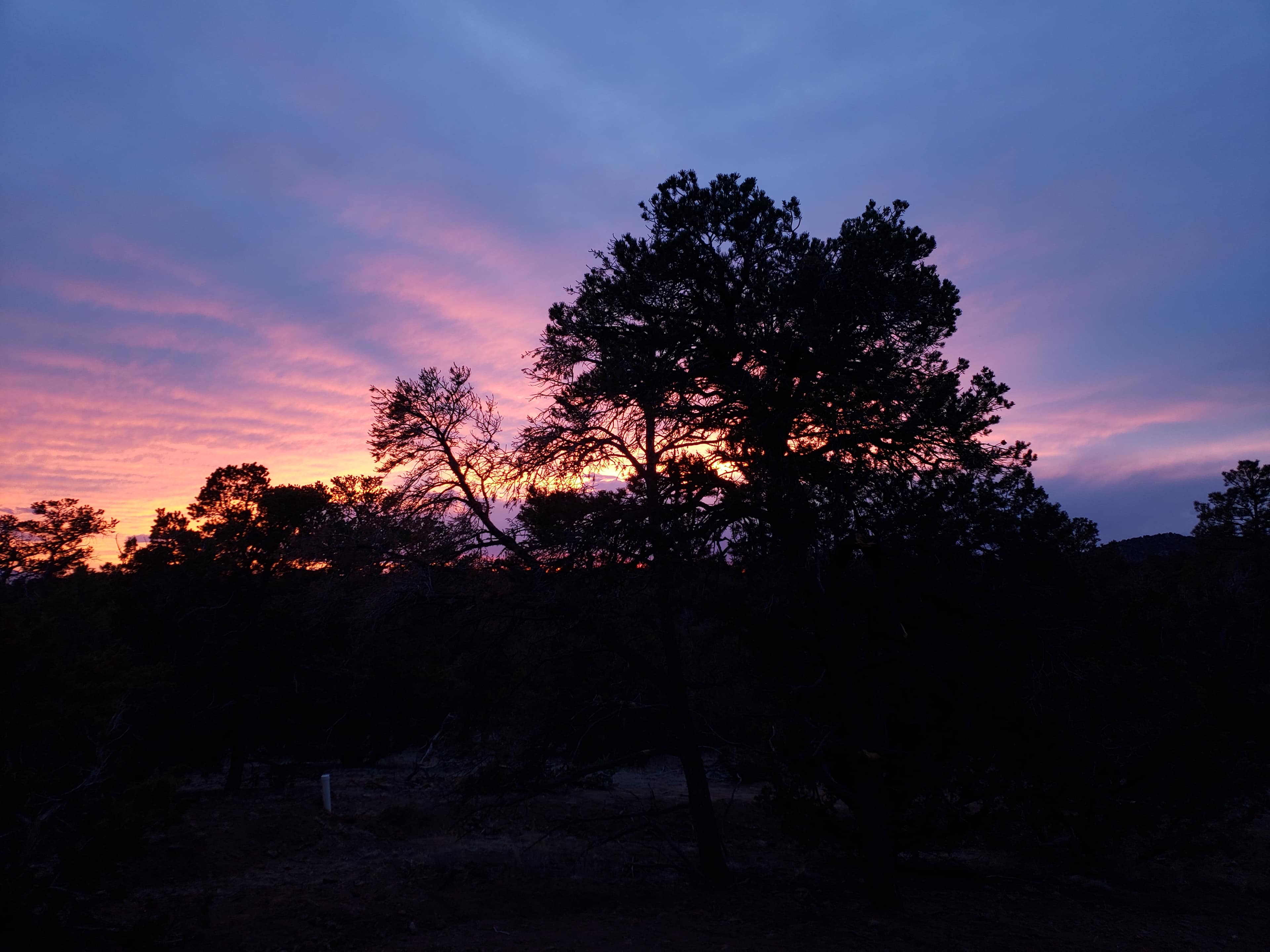 Santa Fe Ridgetop Oasis - Hike In