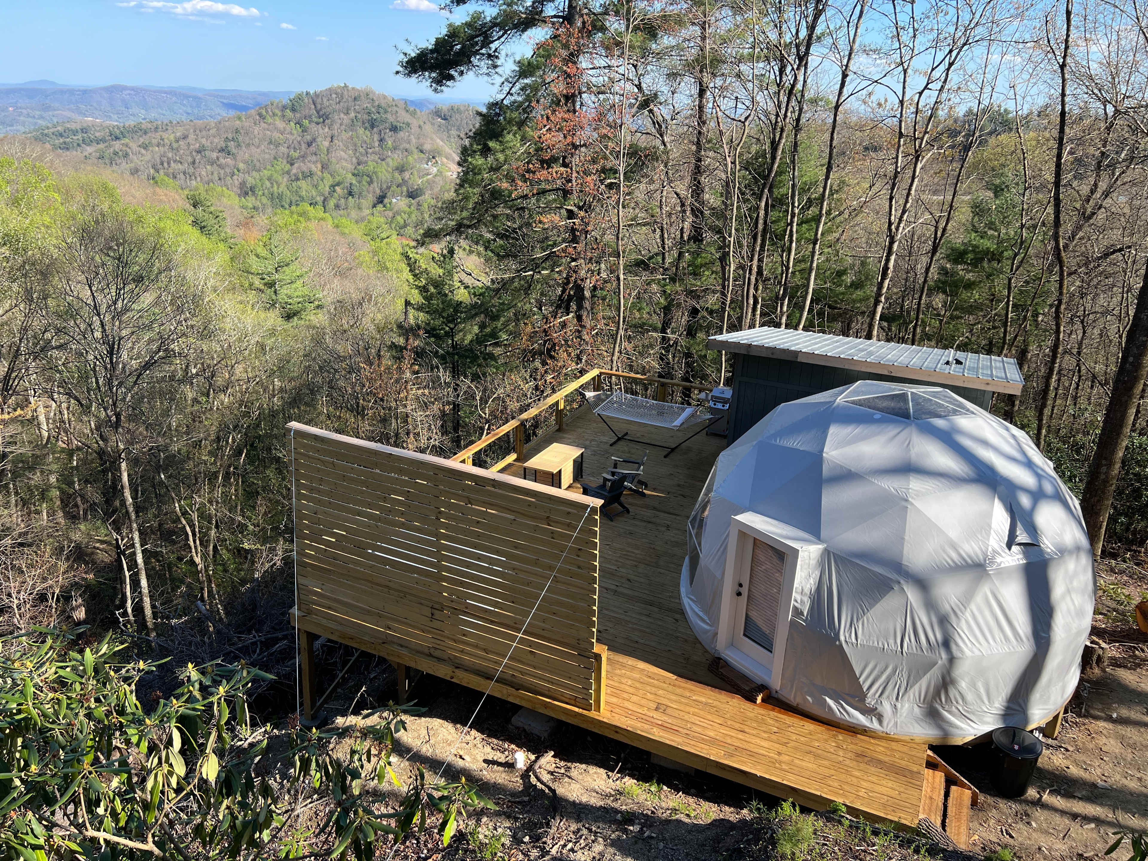 Blowing Rock TreePod & Geodome
