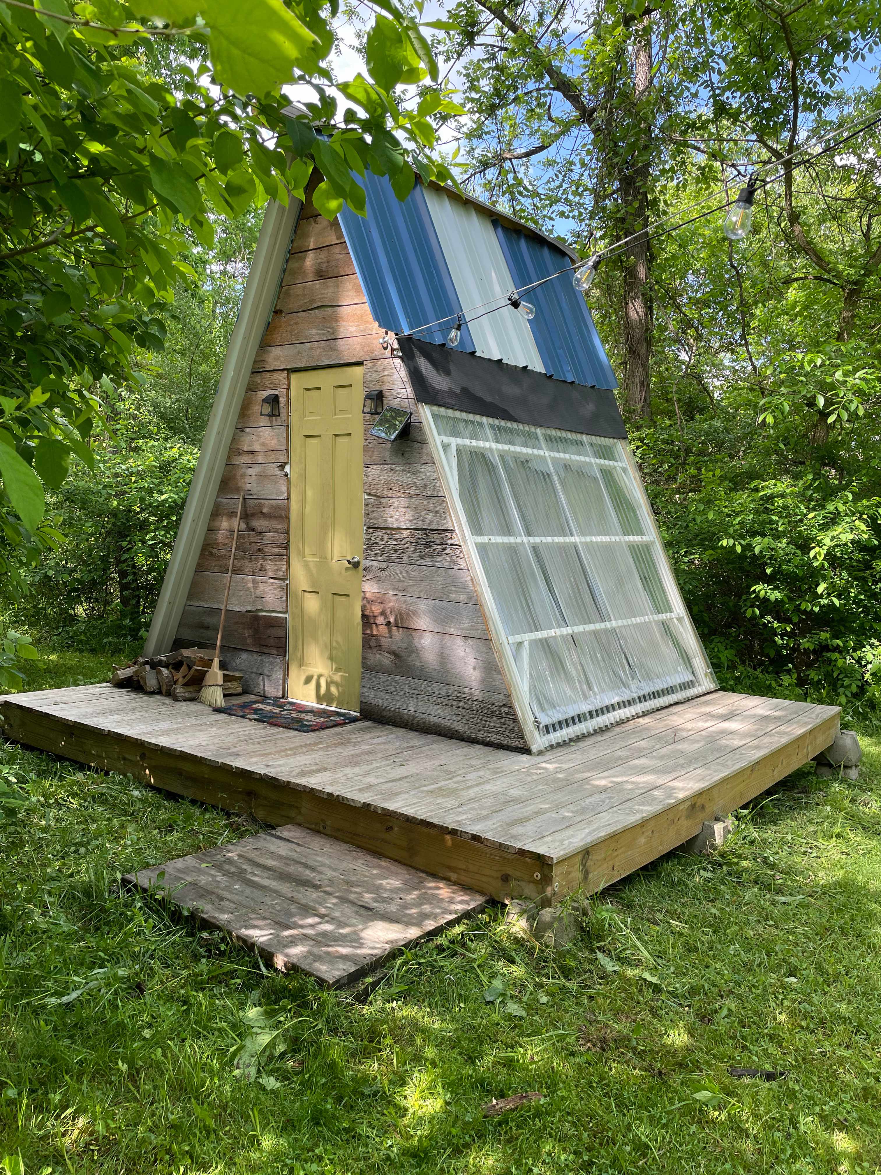 Birdhouse Farm Camp And Cabin