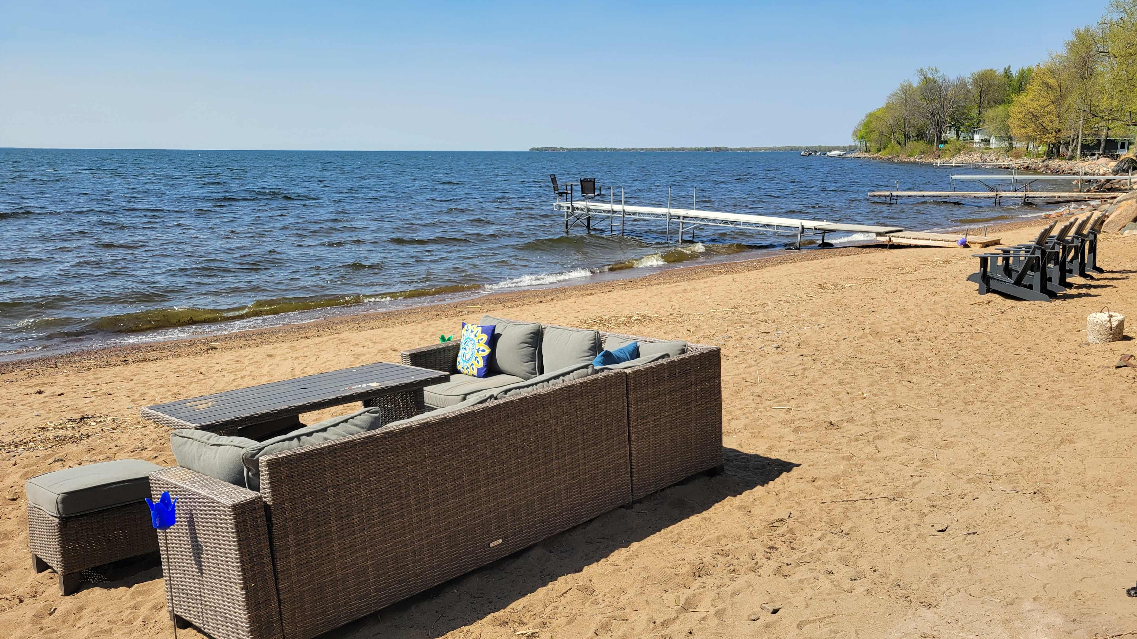 SOL VIND - Lakeside Camping Retreat