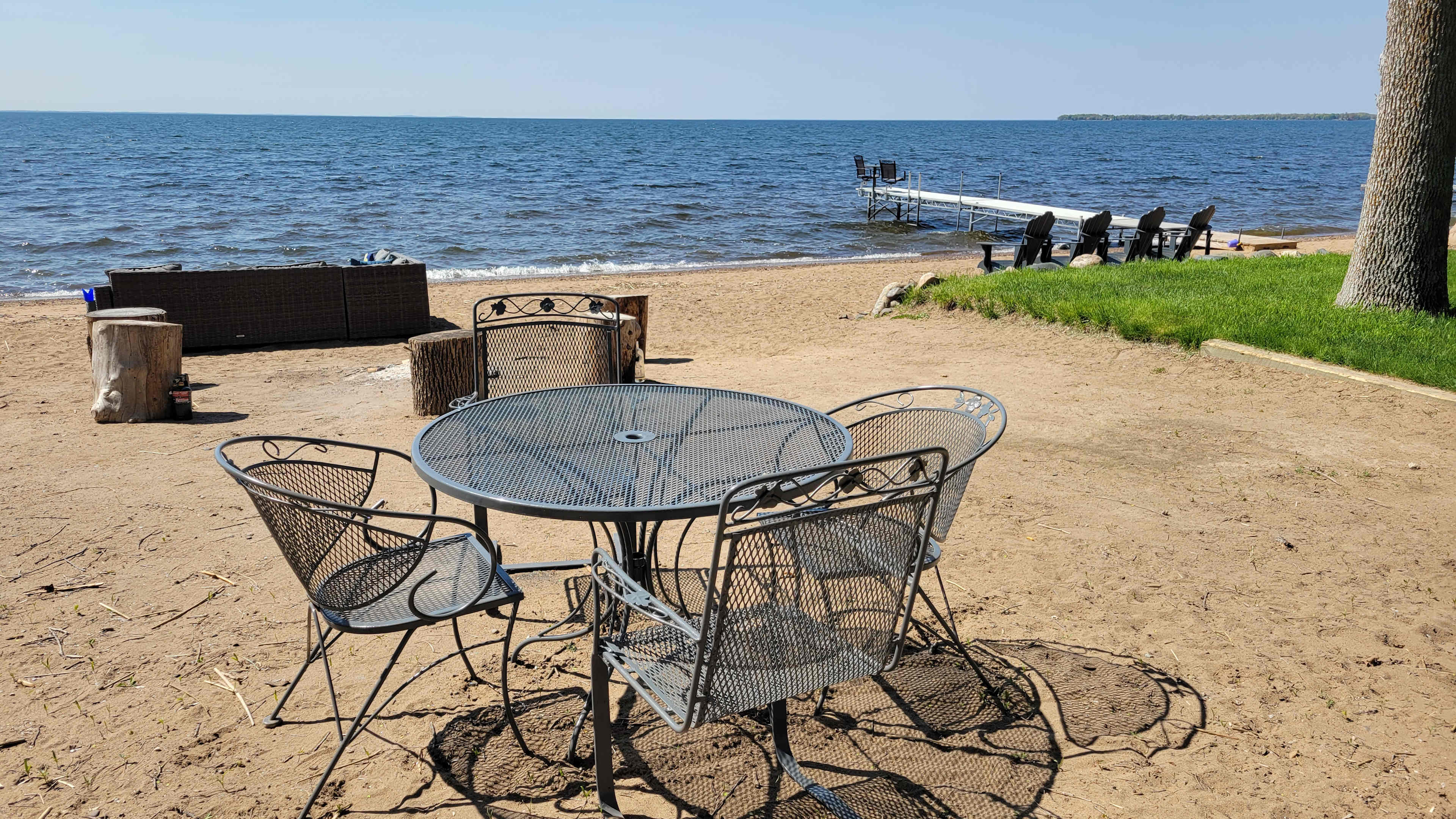 SOL VIND - Lakeside Camping Retreat