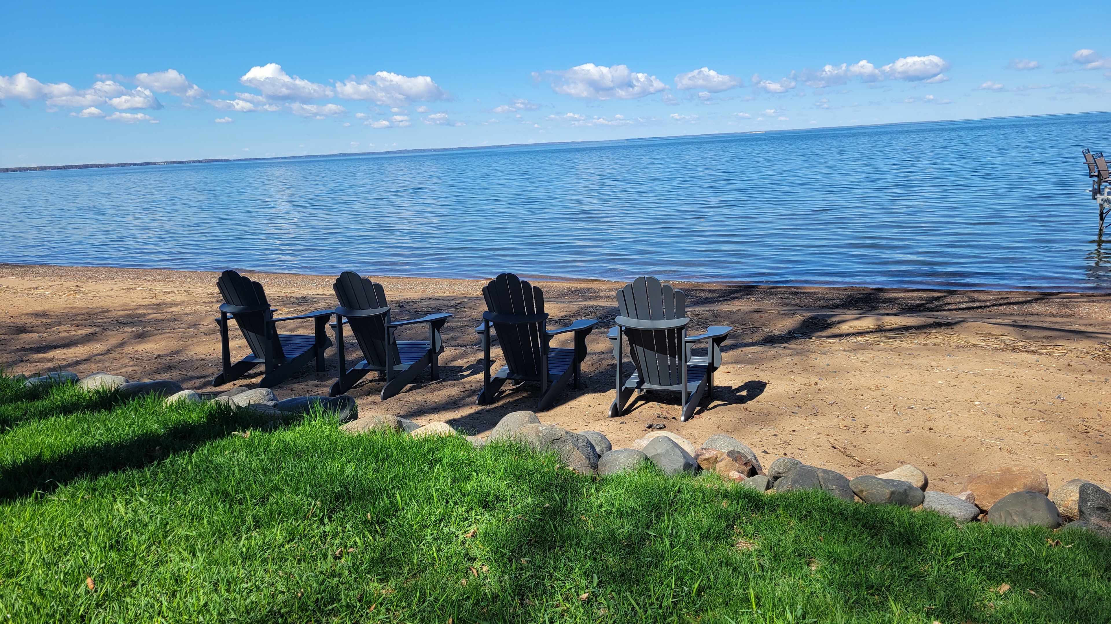 SOL VIND - Lakeside Camping Retreat