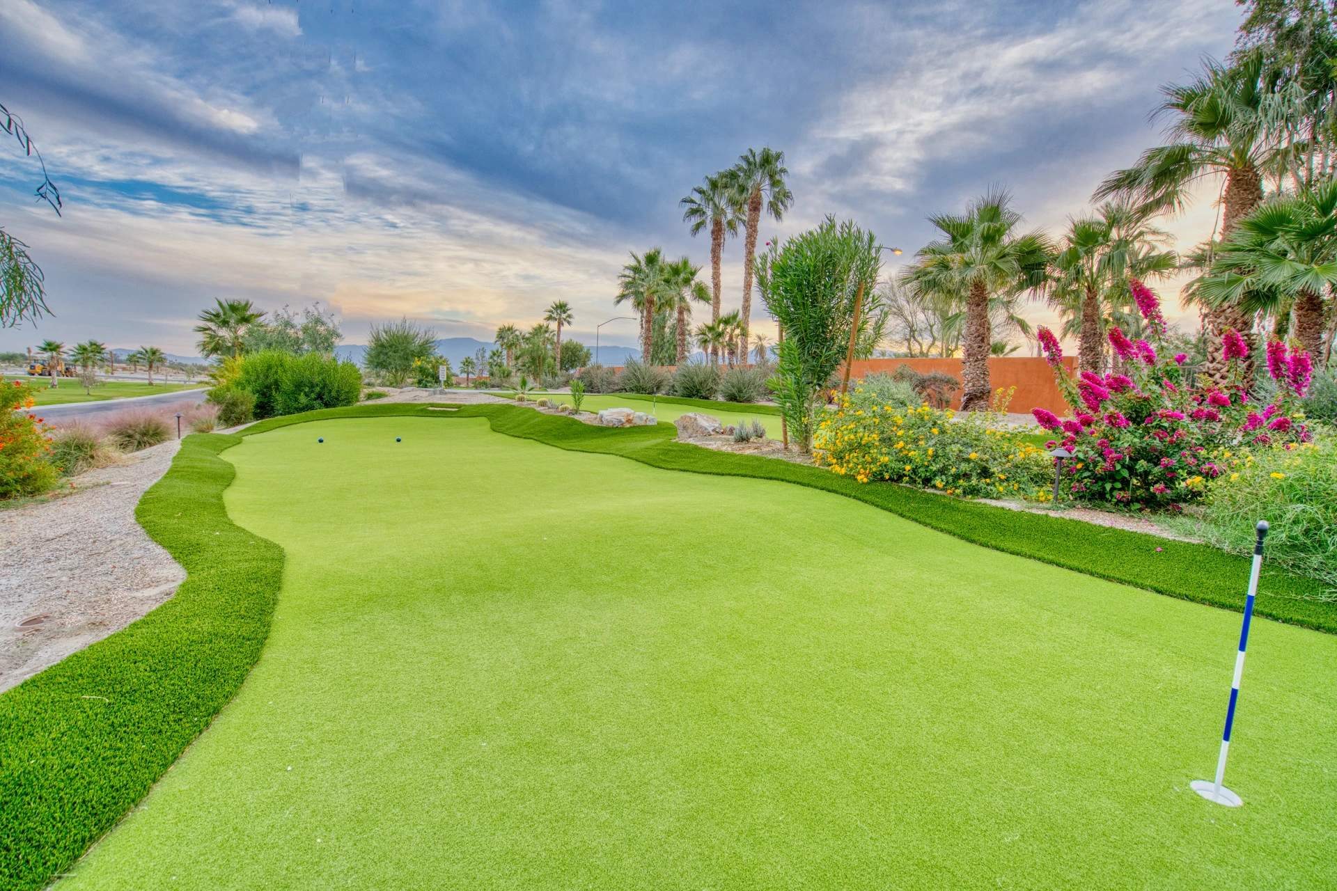 Coachella Lakes RV Resort