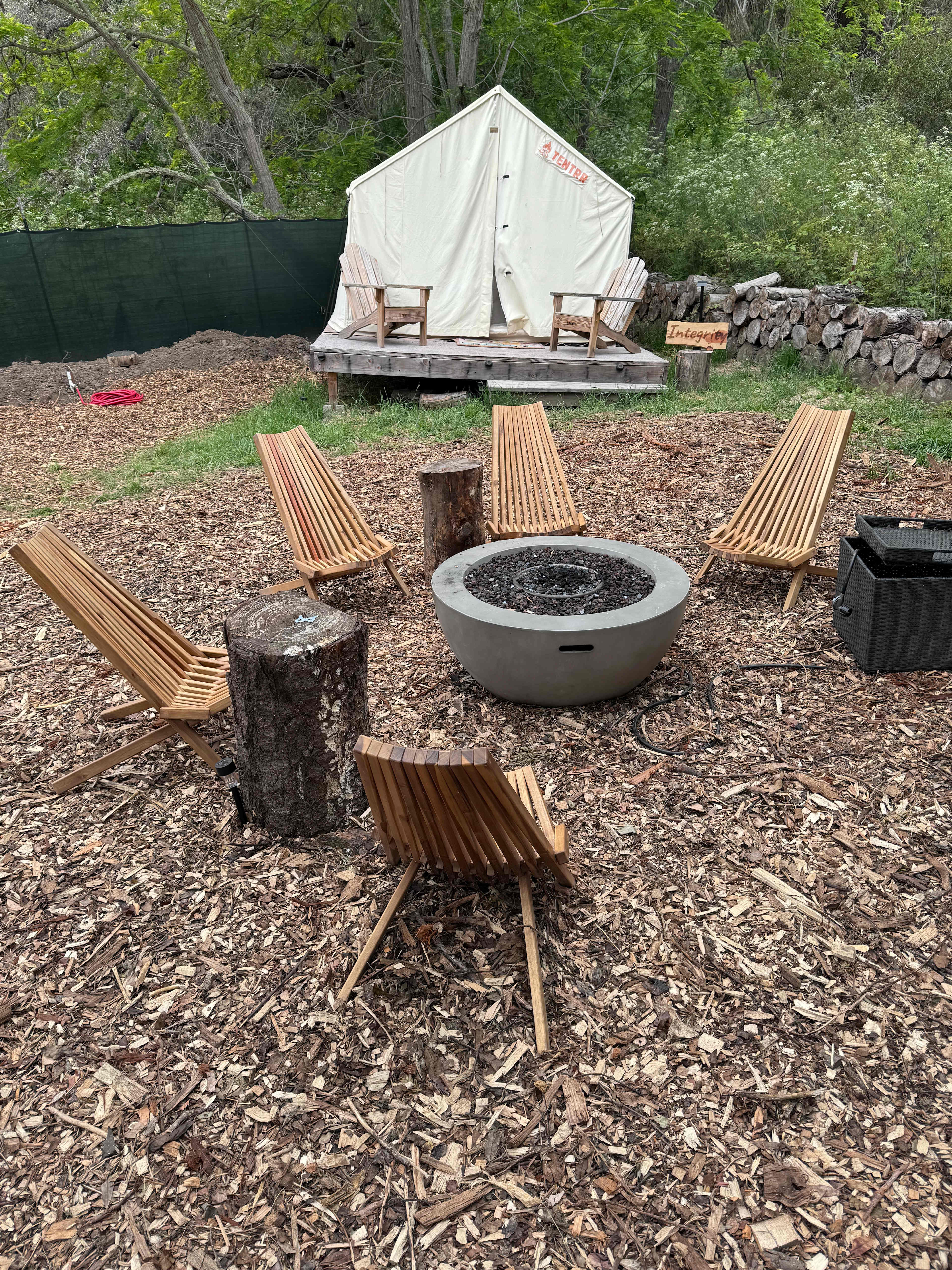 FEEL GOOD CAMP