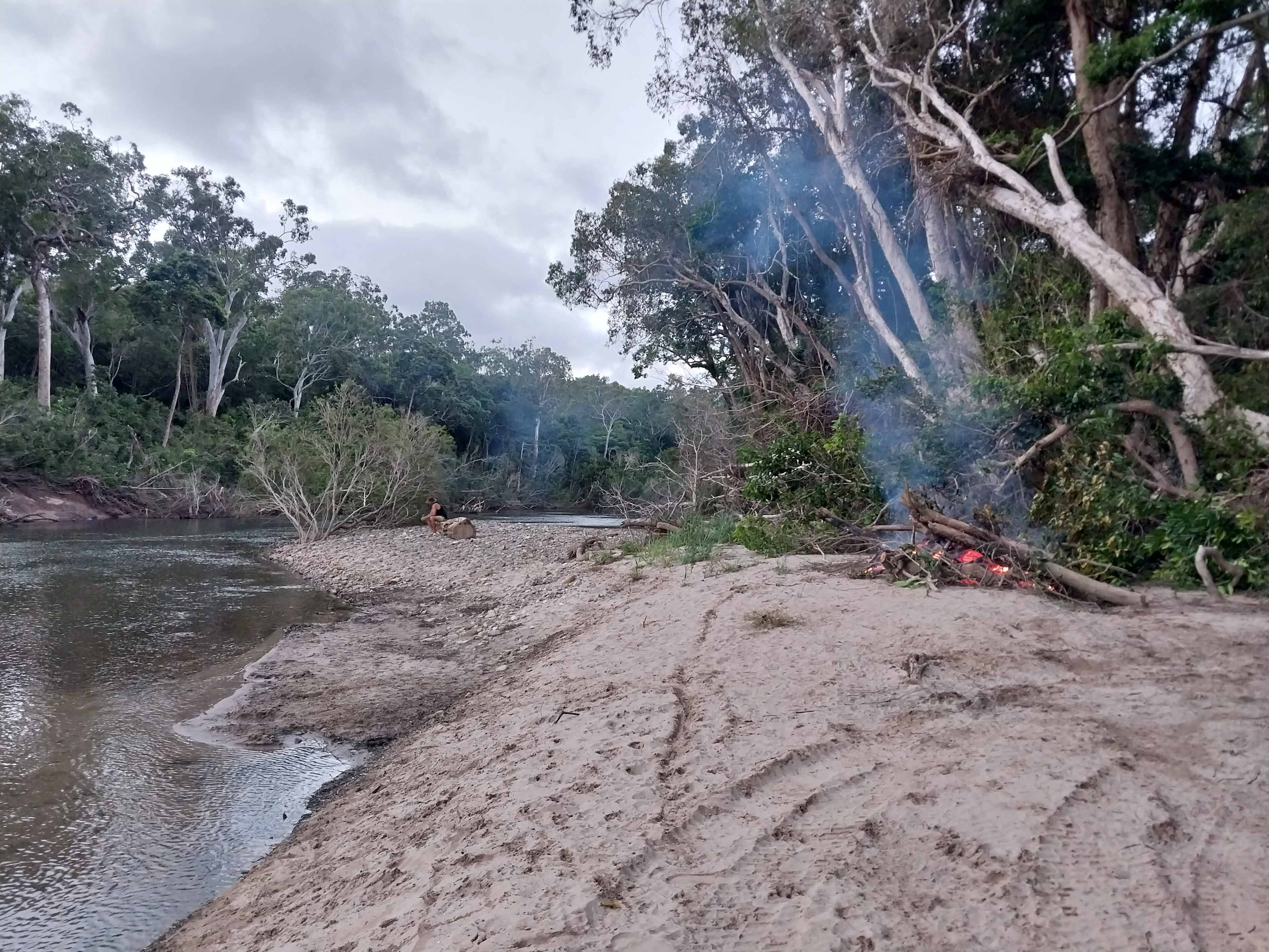 Relax with gorgeous river views and a campfire.