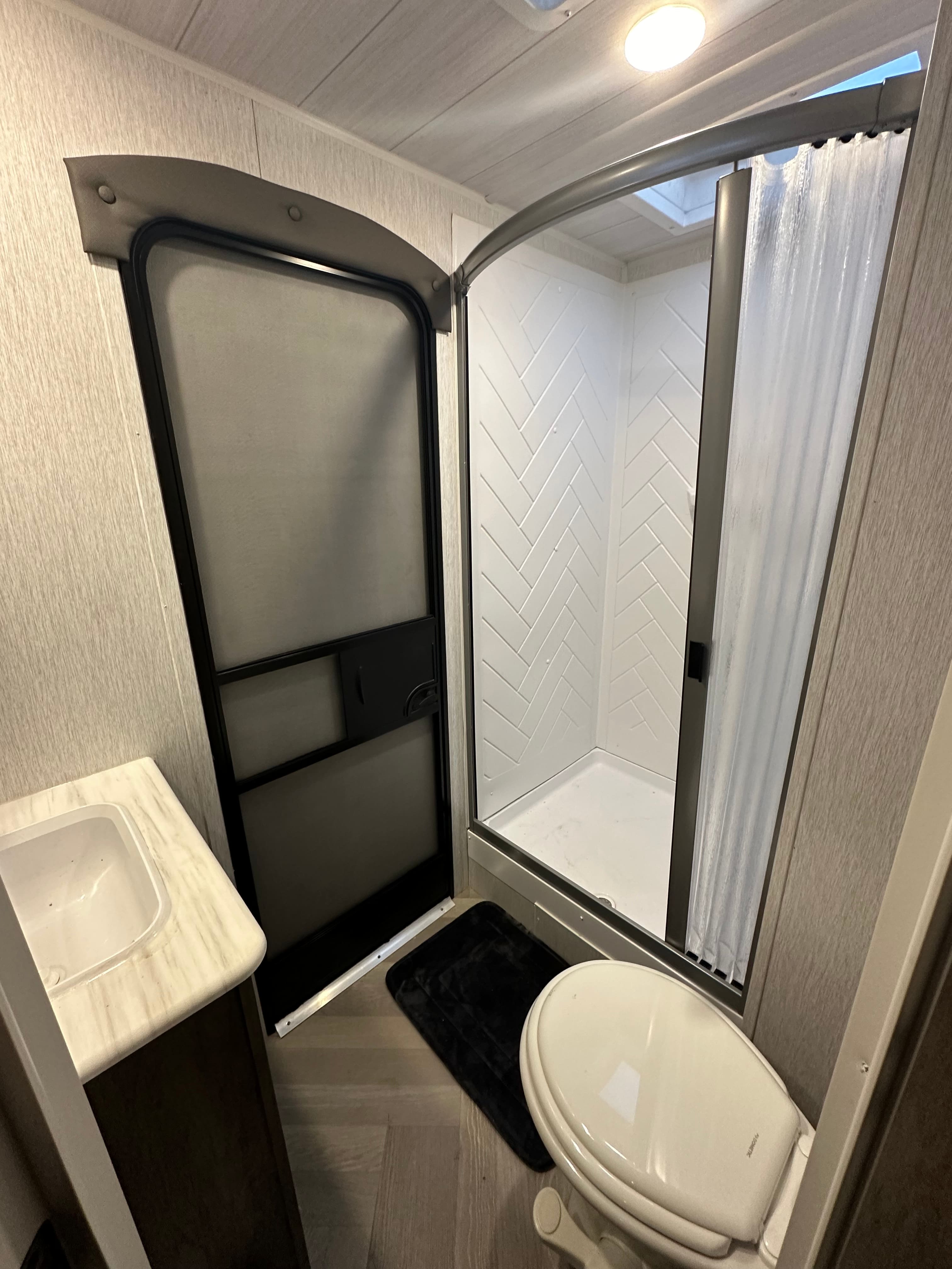 Wandering Adventures RV Rental