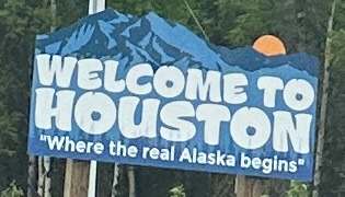 HiJo's Alaska Riverside Retreat