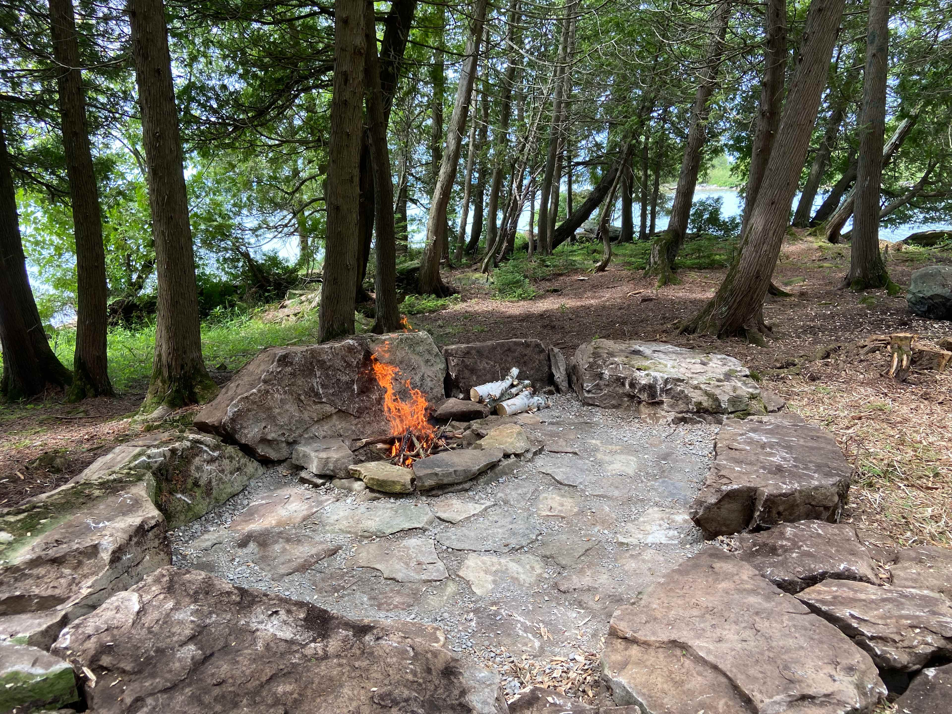 Lakepoint Lodging and Camping