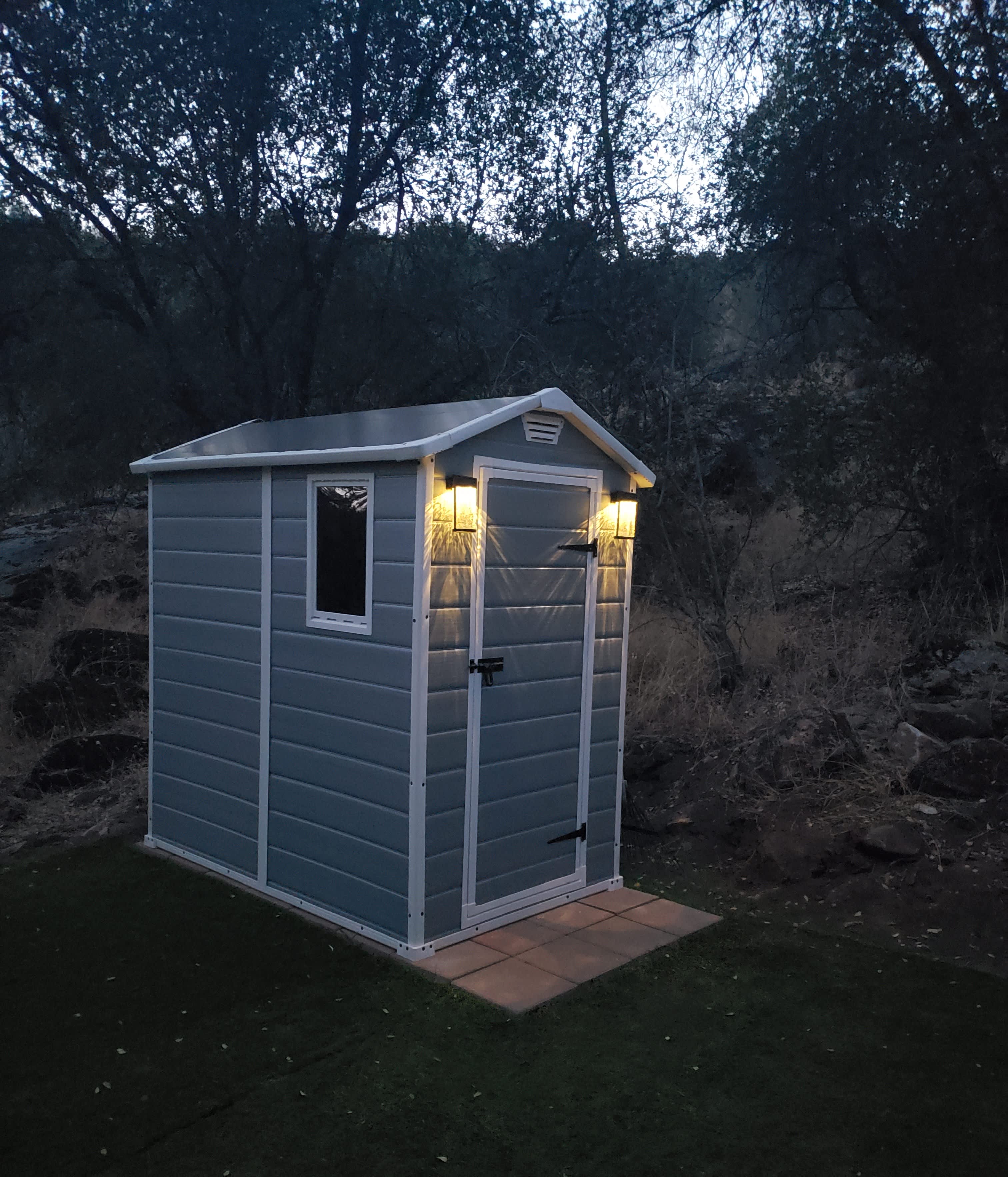 Glitter Cove Retreat