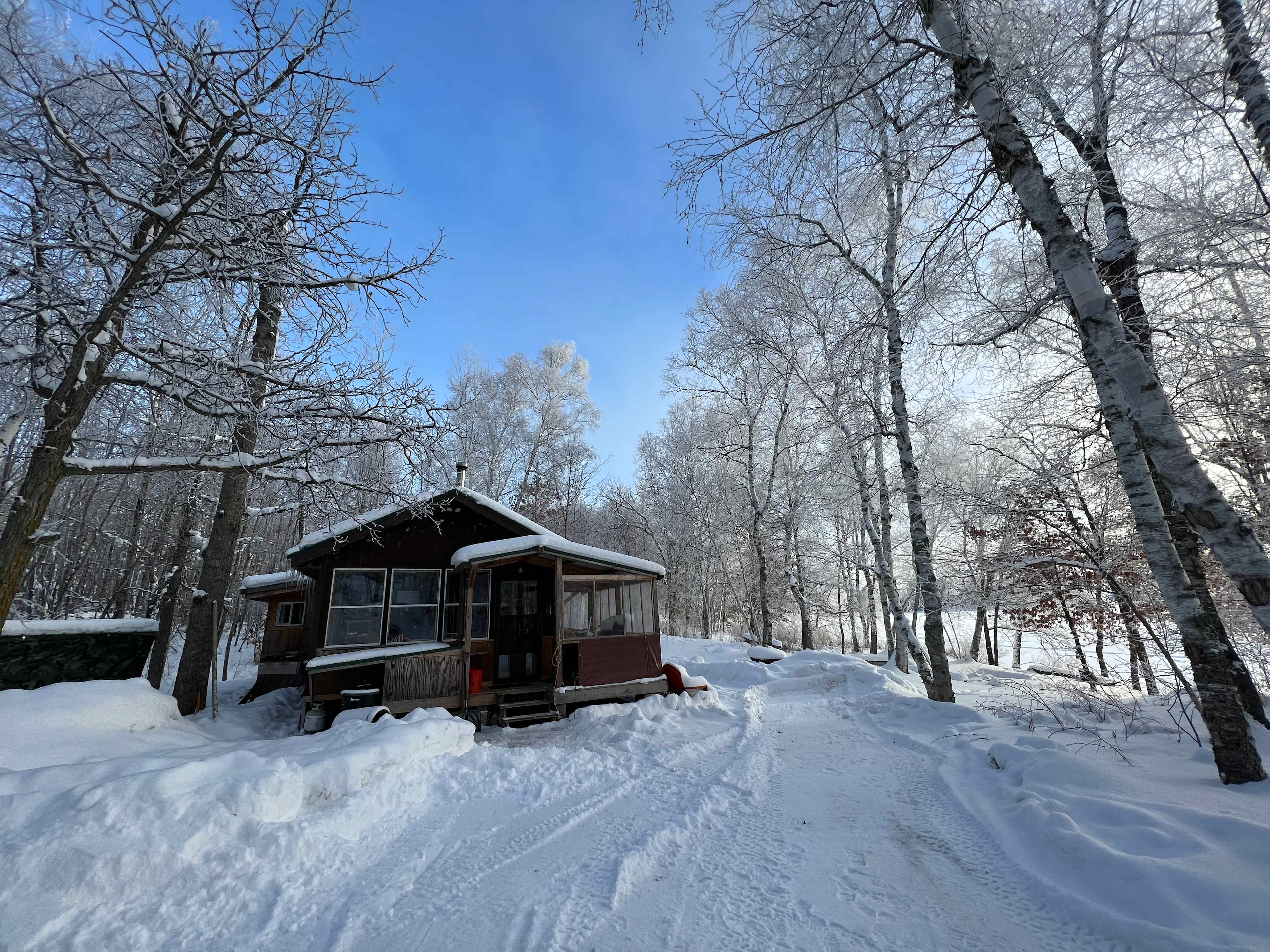Year Round base camp for CC Skiing, Snowshoe
Snow Mobile, Ice fishing 
Winter FUN😎
