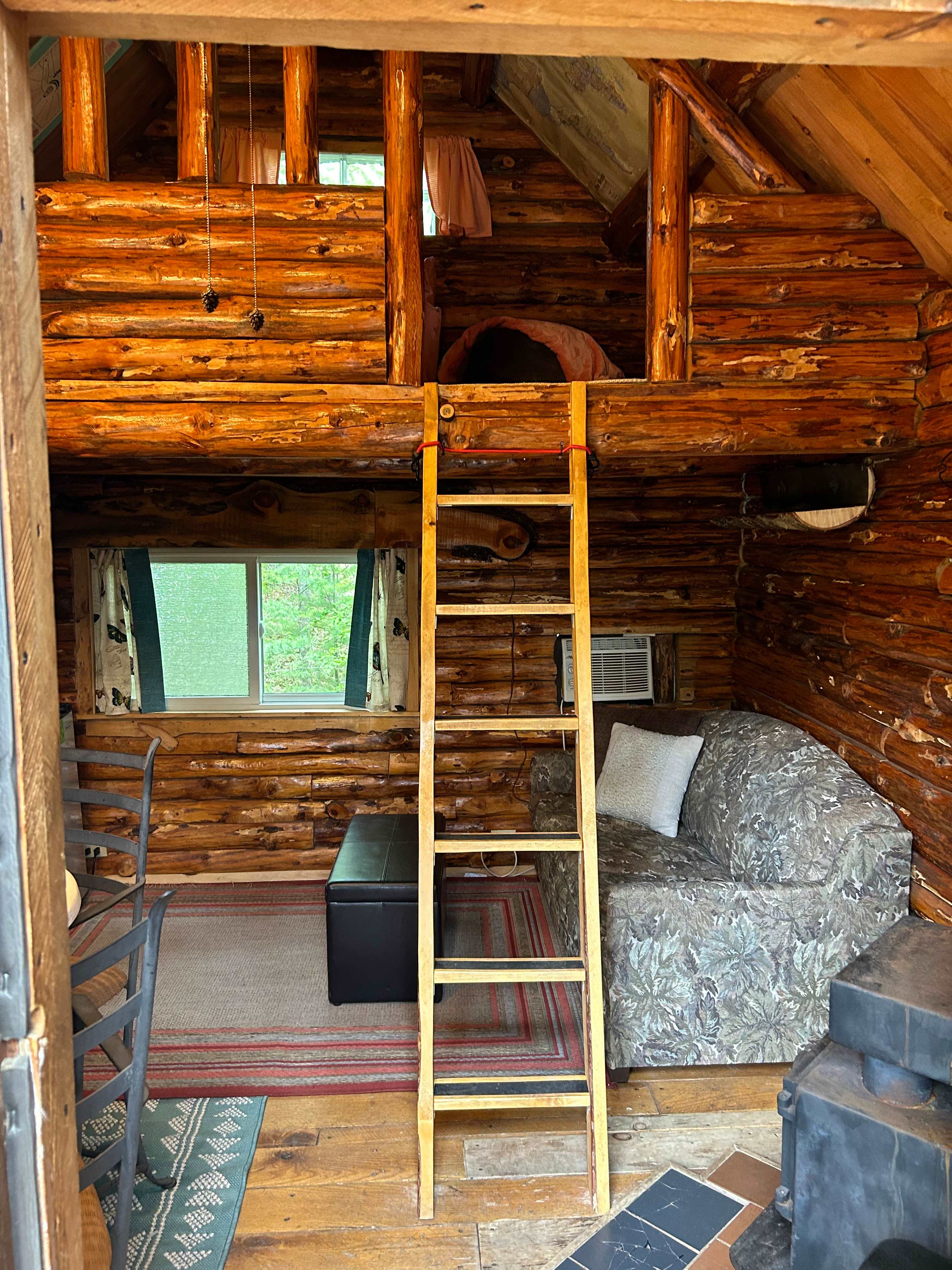 Gitche Gumee Trailside Micro cabin