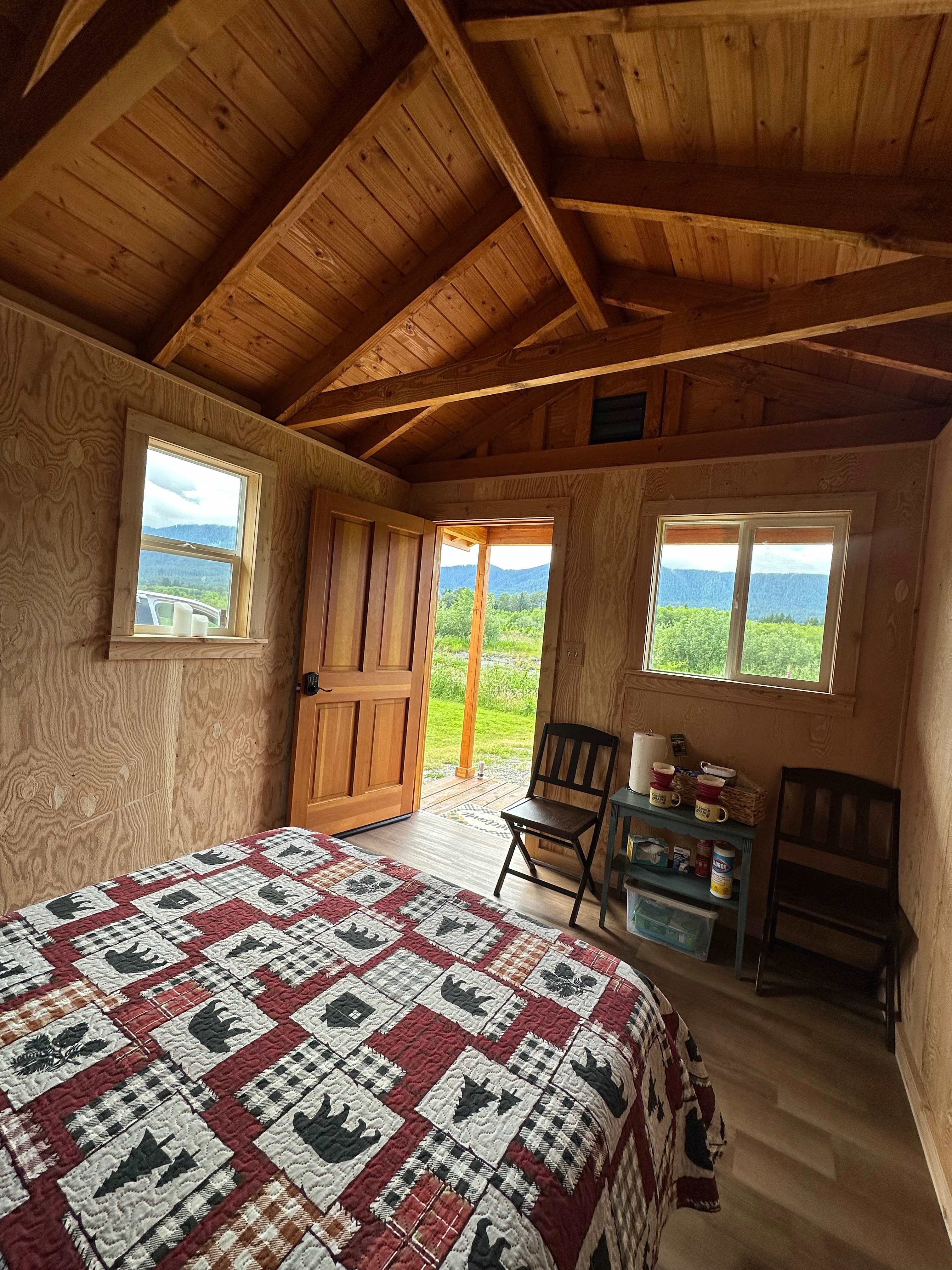 River's Edge Cabin