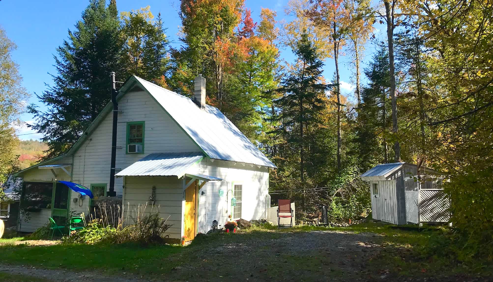 Authentically Vermont Lake Cottage