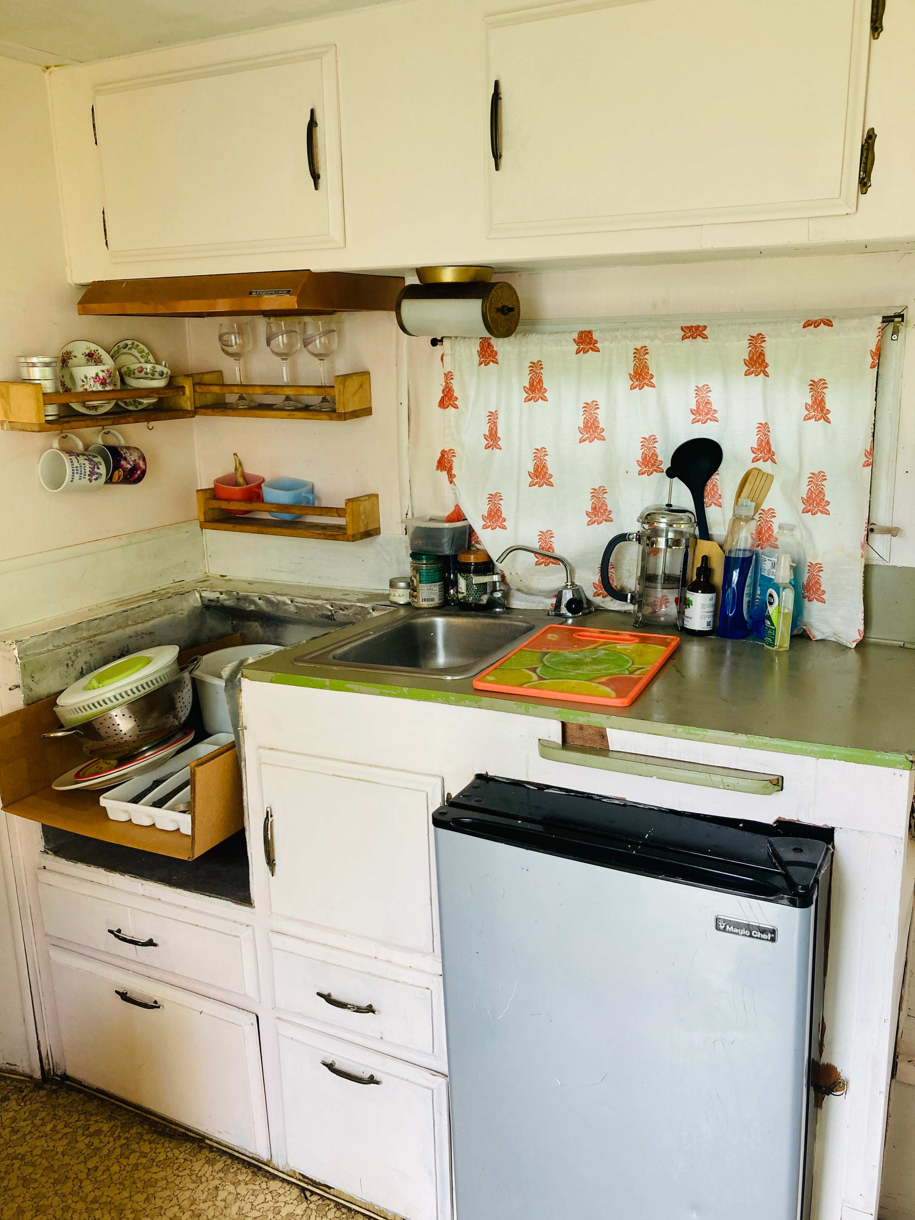 Rockaway secret garden 70's camper
