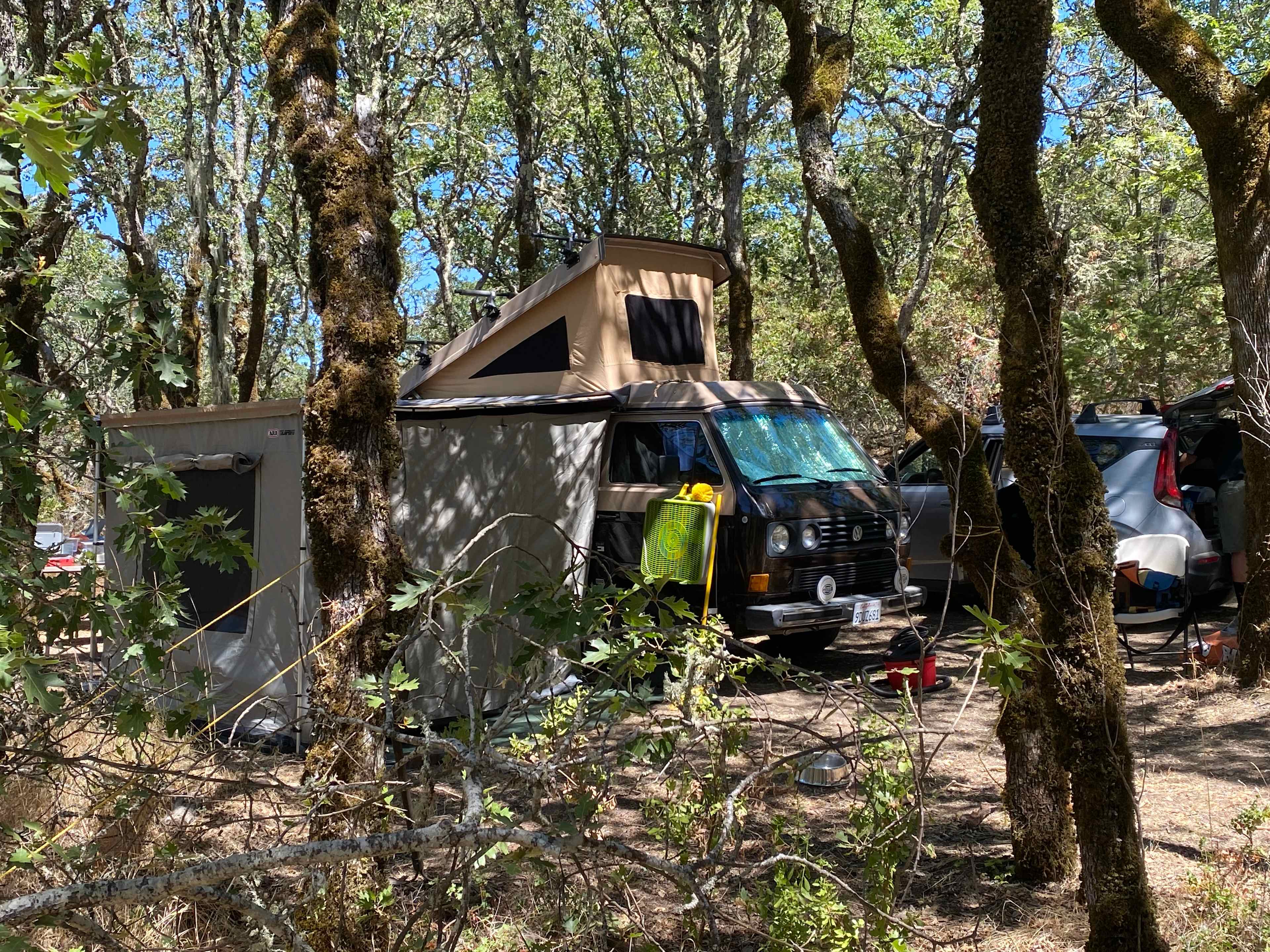Whaleback Ridge Cabins & Camp
