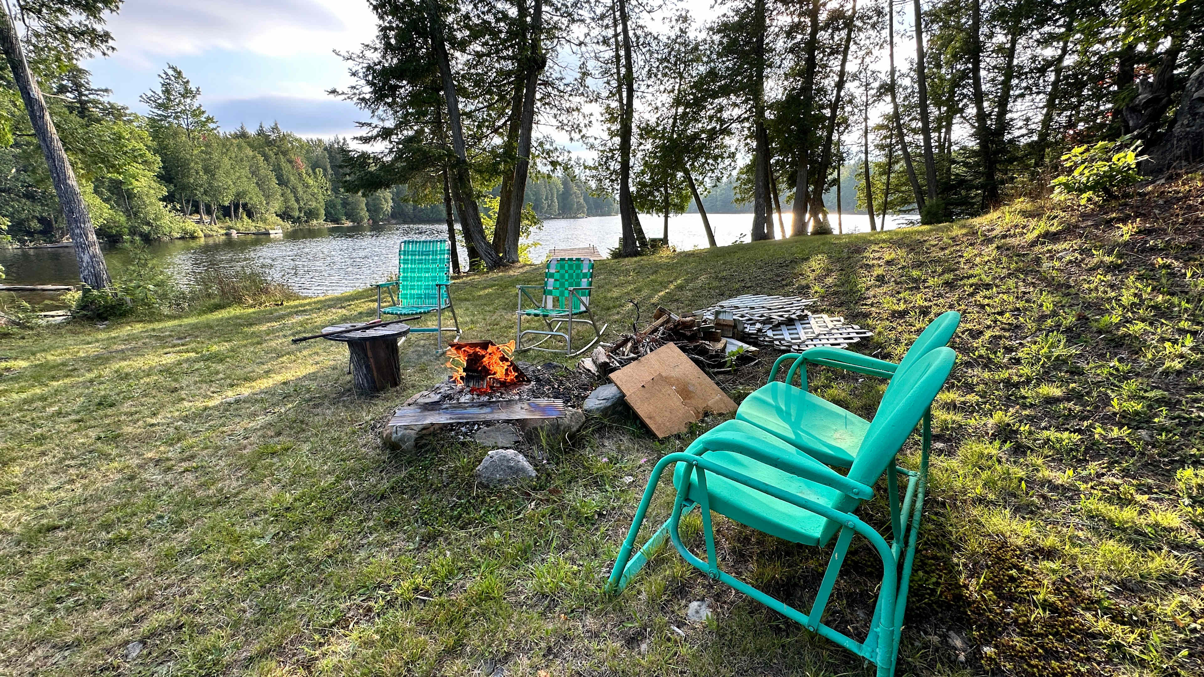 Little Brocky Lake Cabin & Sauna