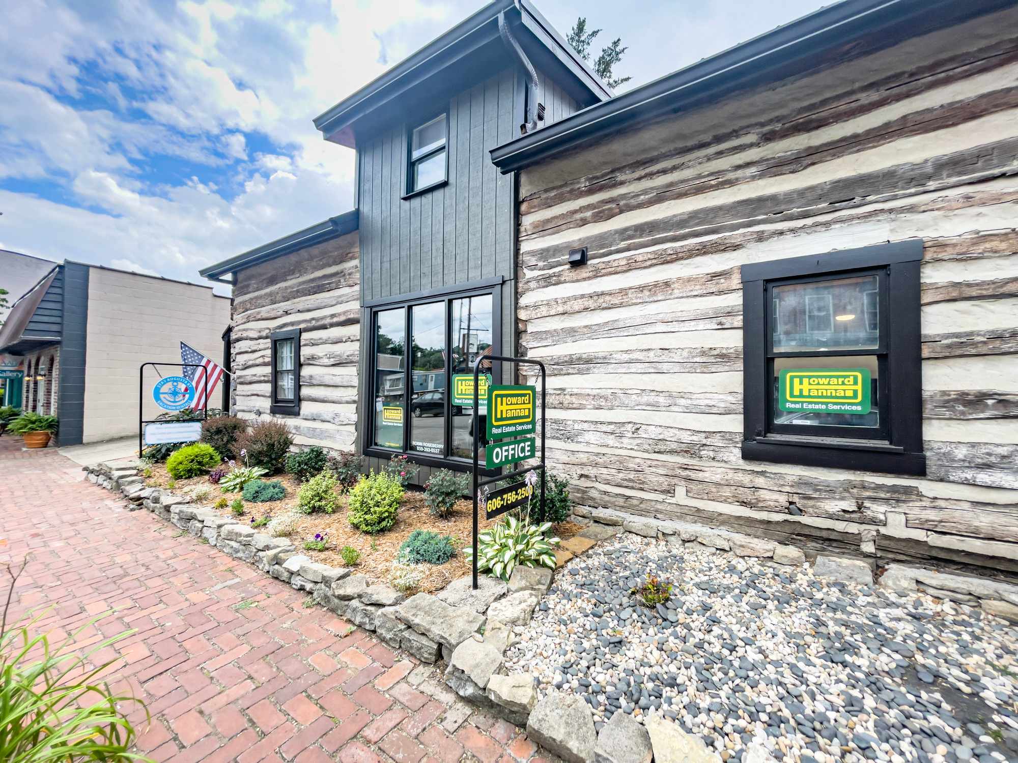 The Cabin at 114 Main Street