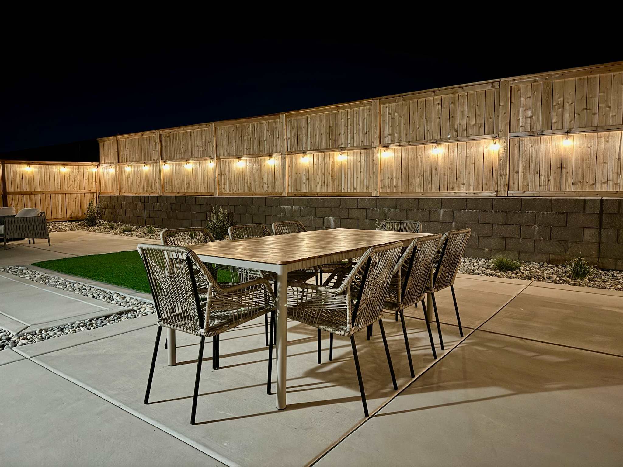 Backyard @ Folsom lodging