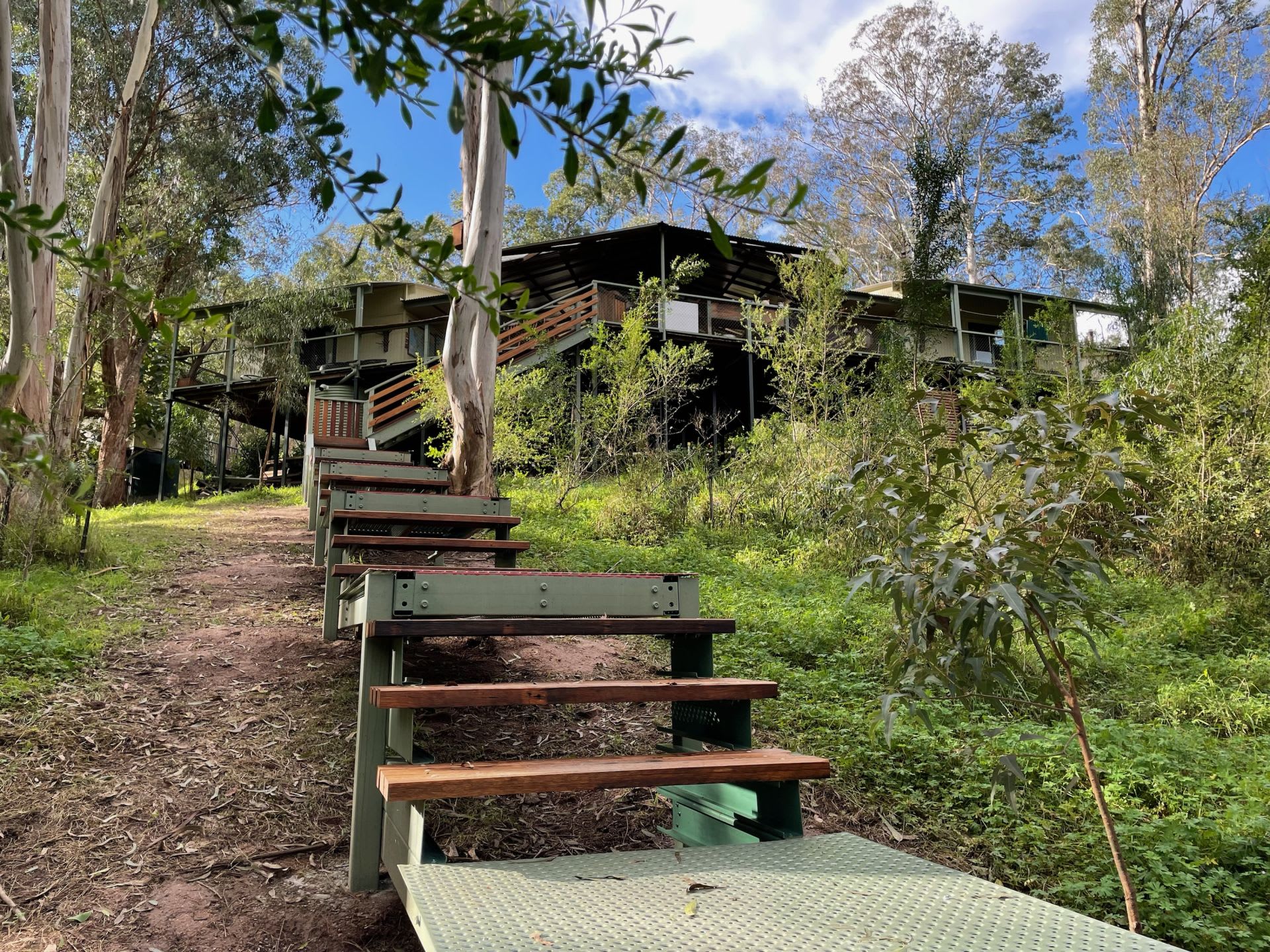 Six Foot Track Eco Lodge - Wombat cabin is on the left hand side, Echidna cabin is on the right. 
