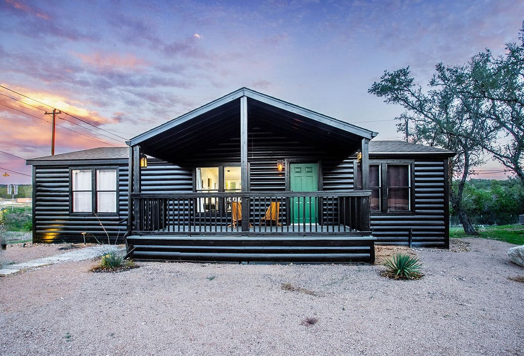 14 Cabins on 5 Acres in Canyon Lake