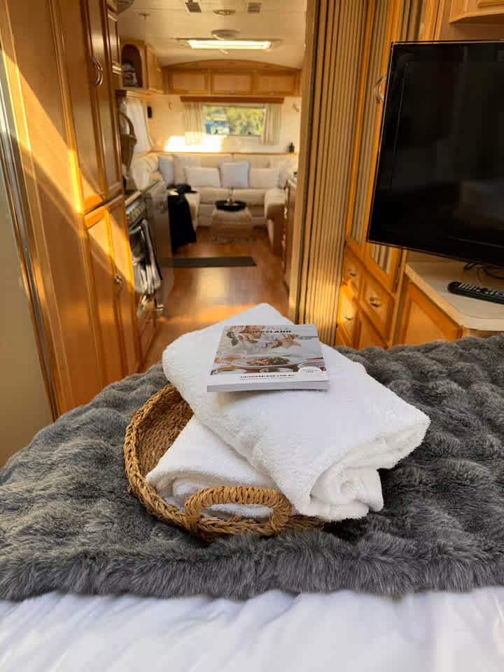 Luxury on Wheels - Mountain Views