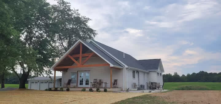 Updated Farmhouse In Private Setting!