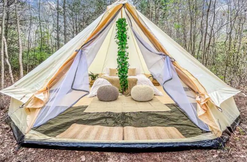 Unique Glamping/RV Site on 15 Acre