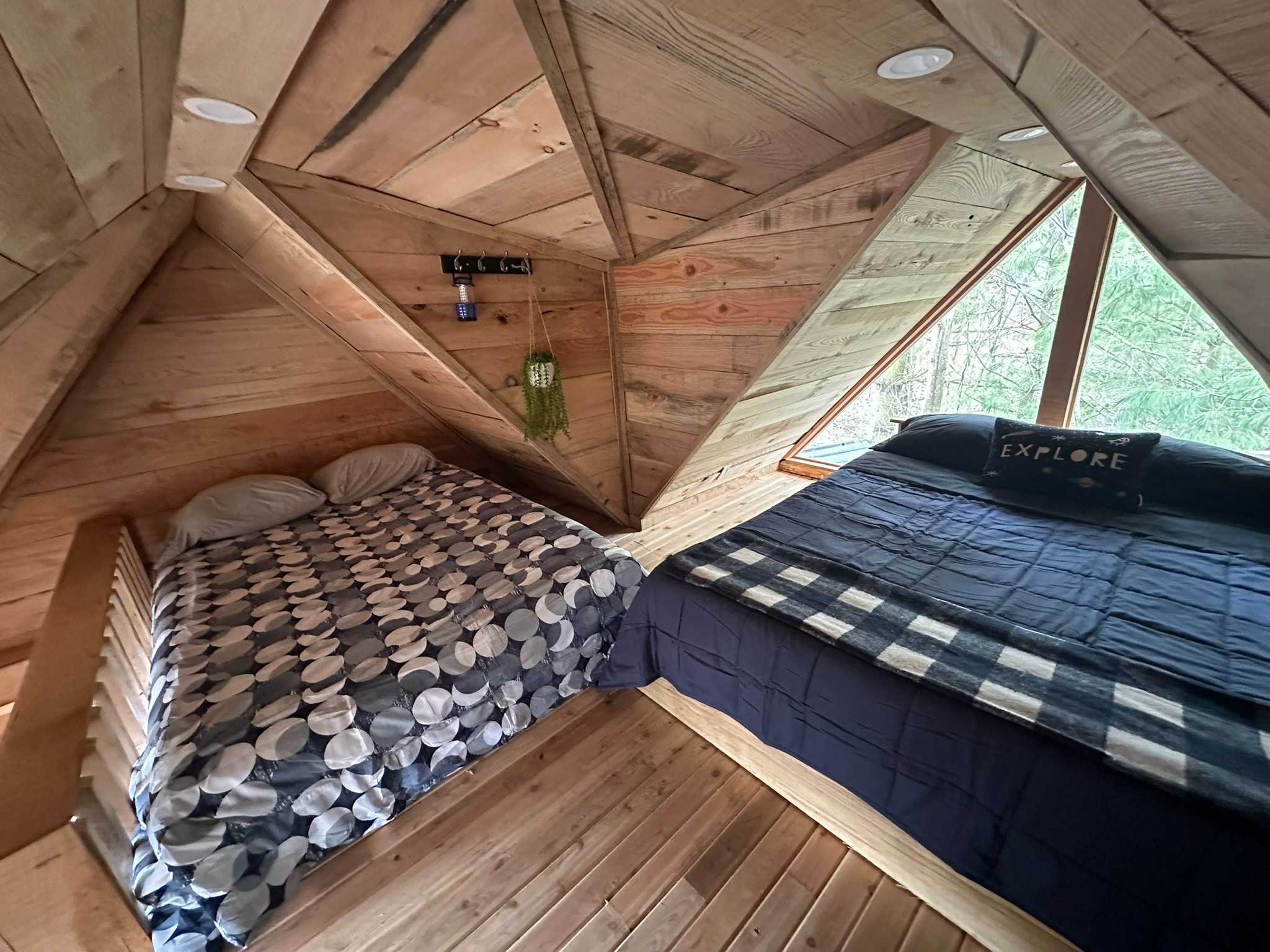 Glamping Woods Hideaway~Birez Cabin