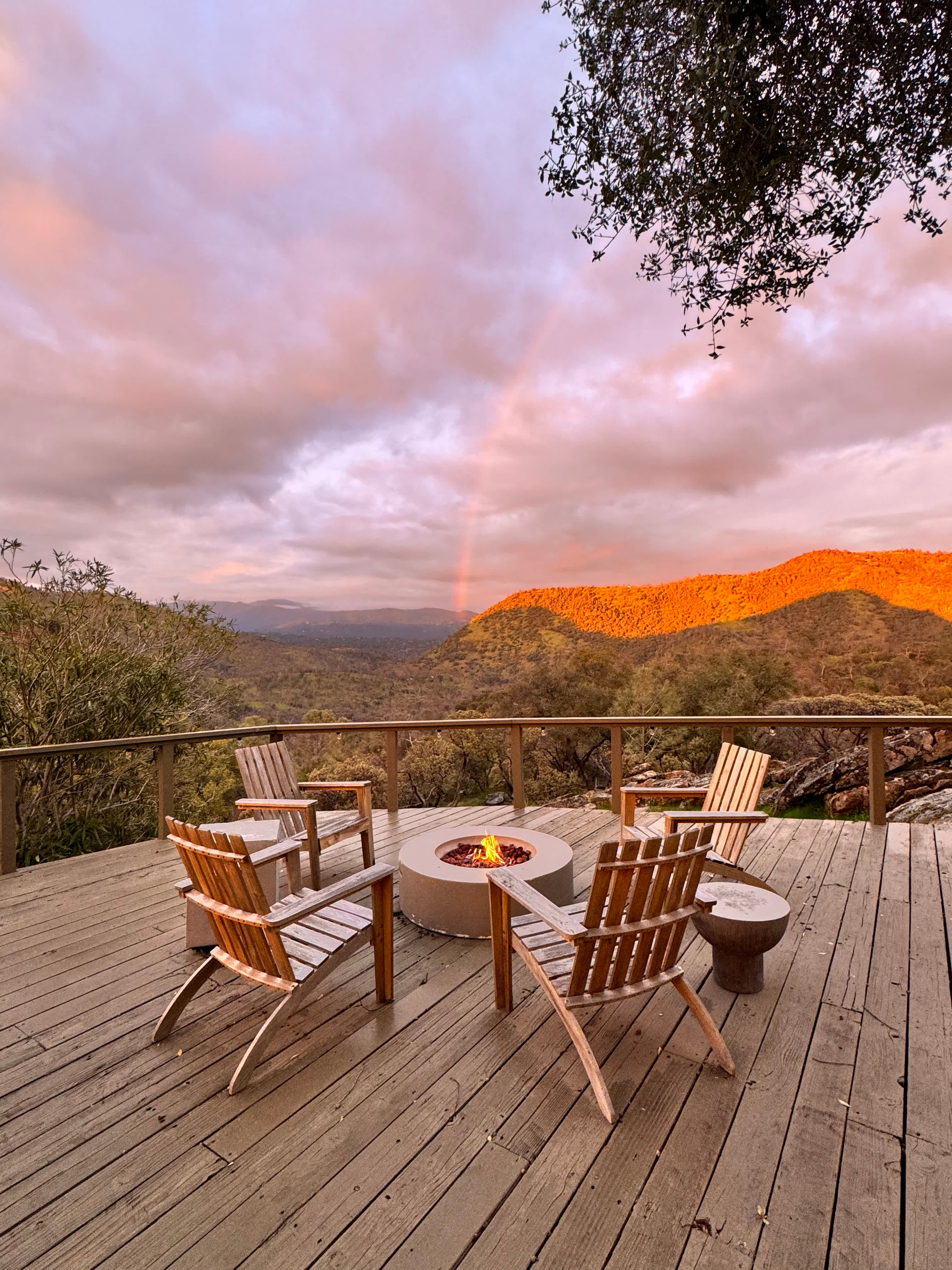 Campers have access to our observation deck, great for an evening around the fire pit or a morning yoga session. 