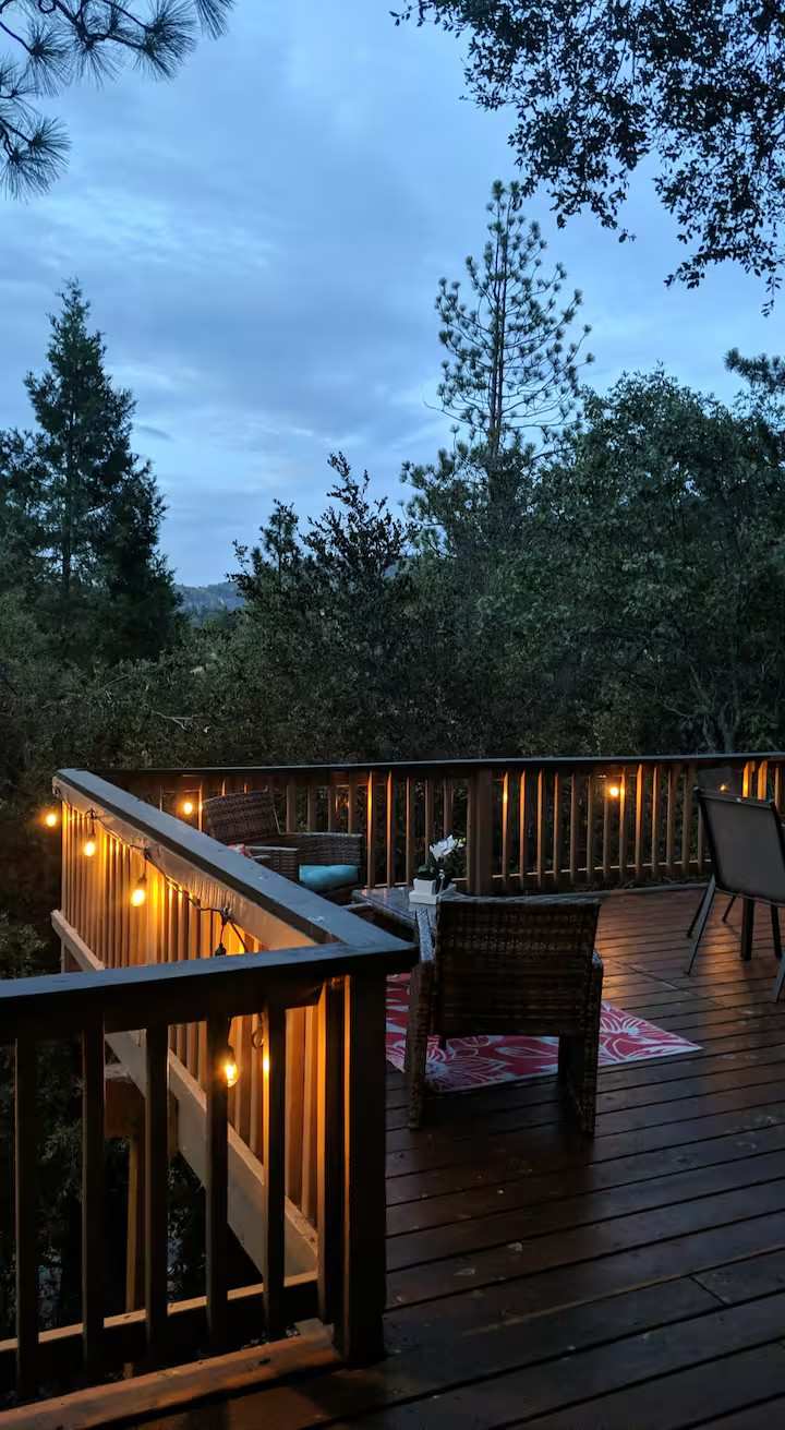 Beautiful Lake House In The Mountains
