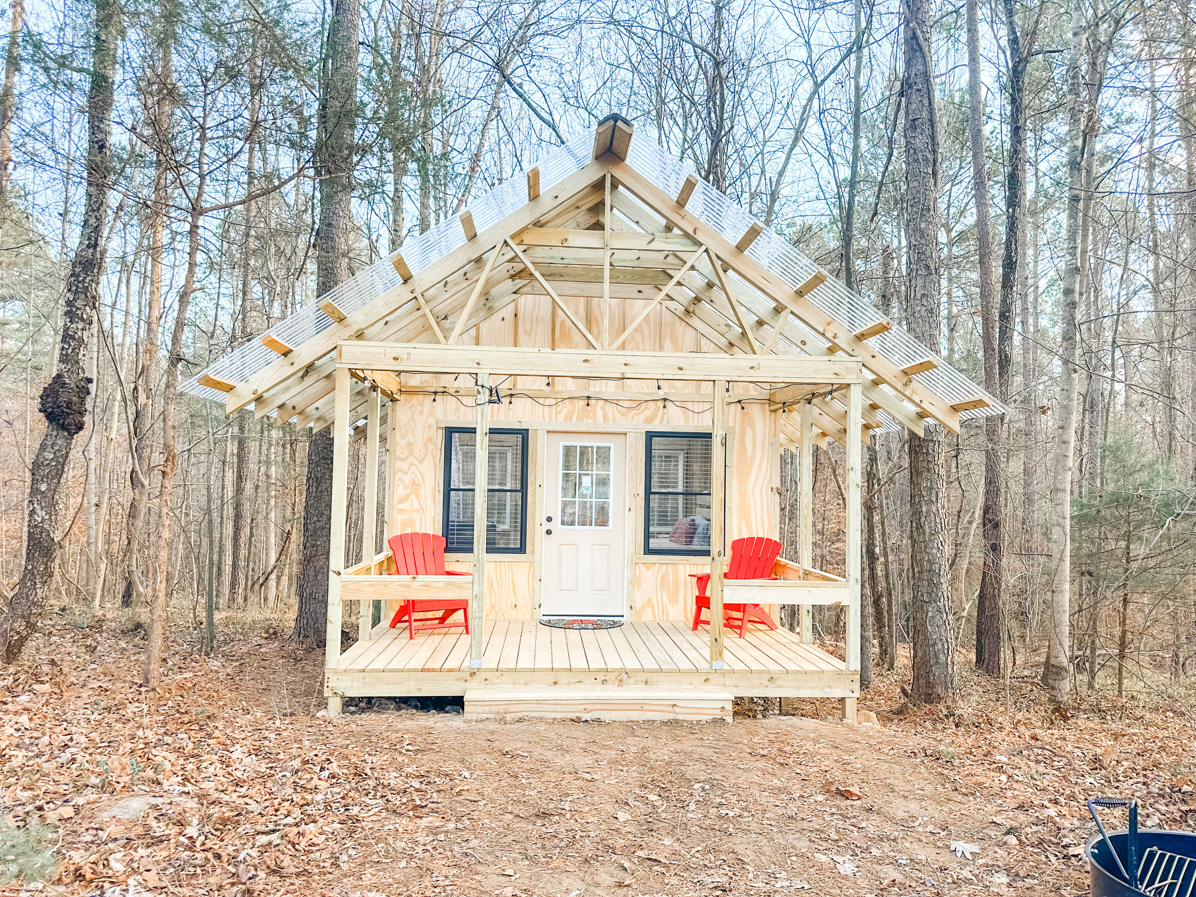 Kerr Lake Glamping at Holly Forest