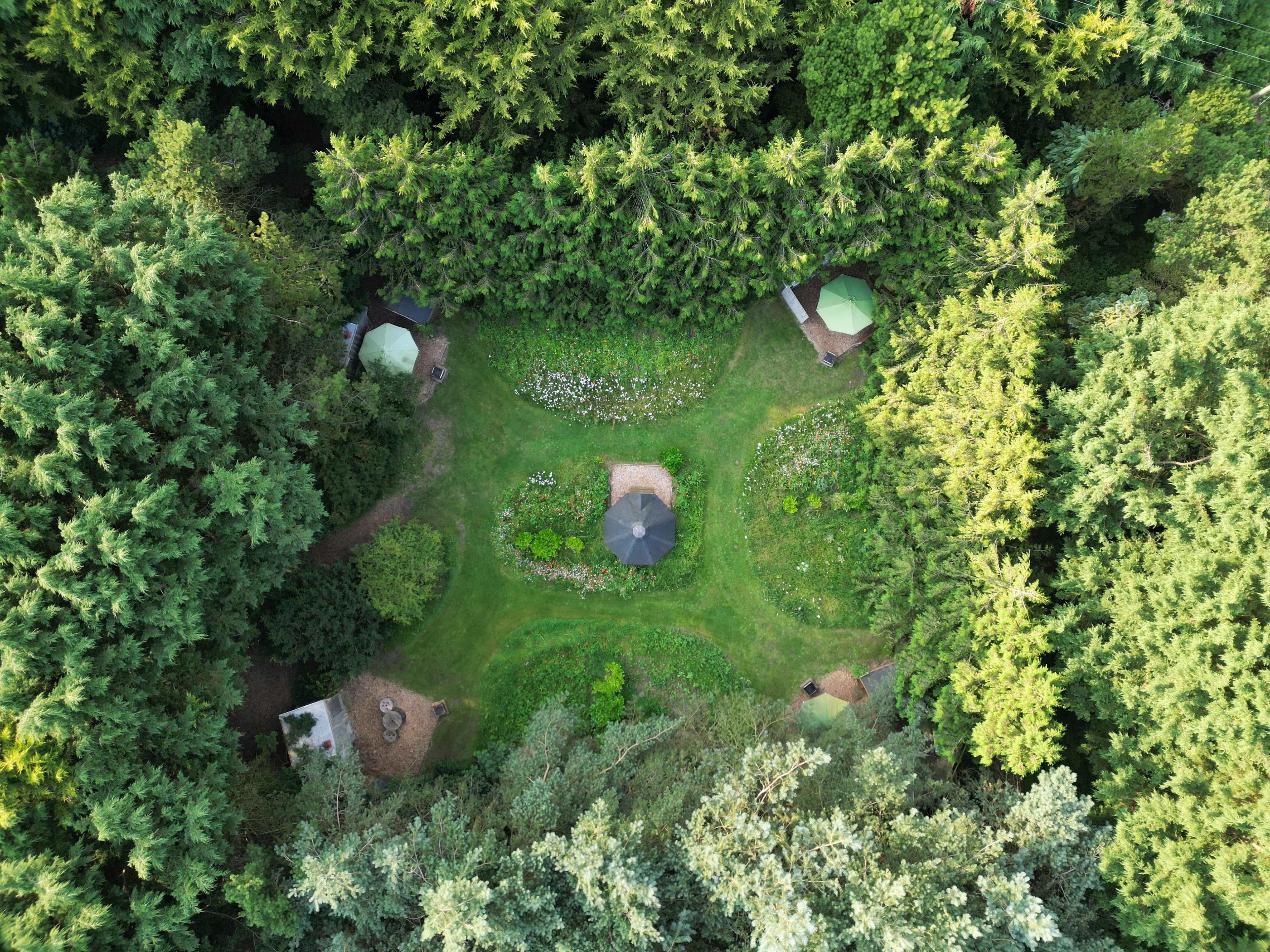 Off-Grid Glamping at Lahtle Wood