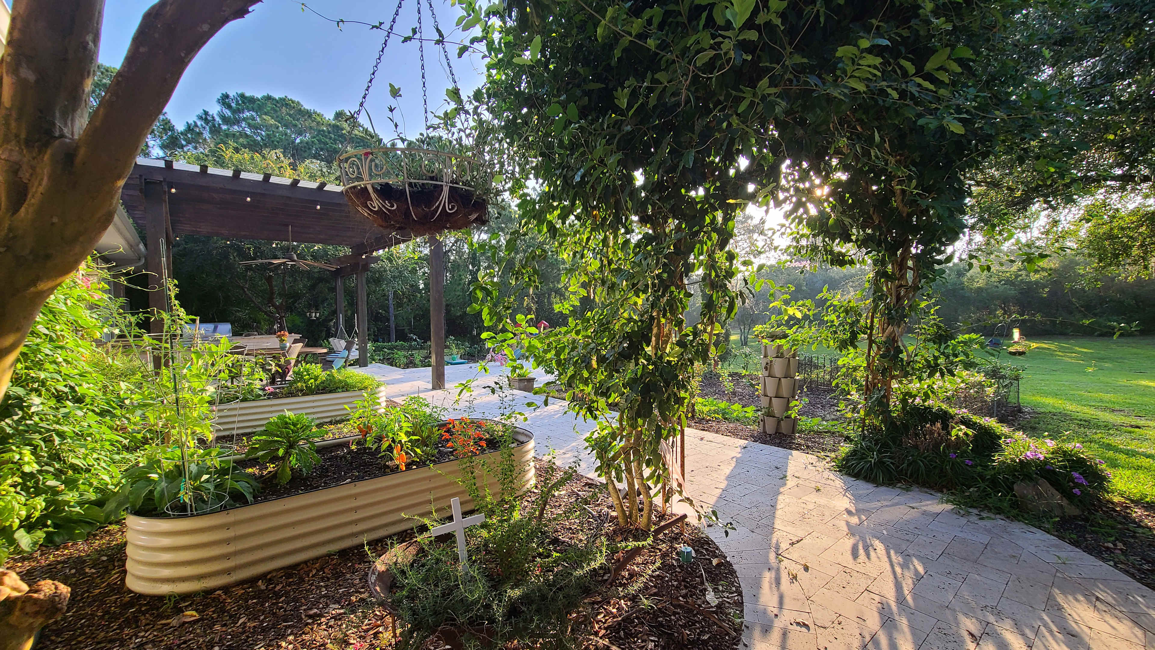 Southern Dirt Farm And Garden