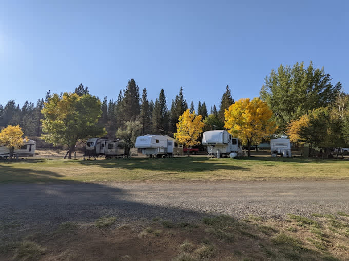 Eagles Nest RV Park