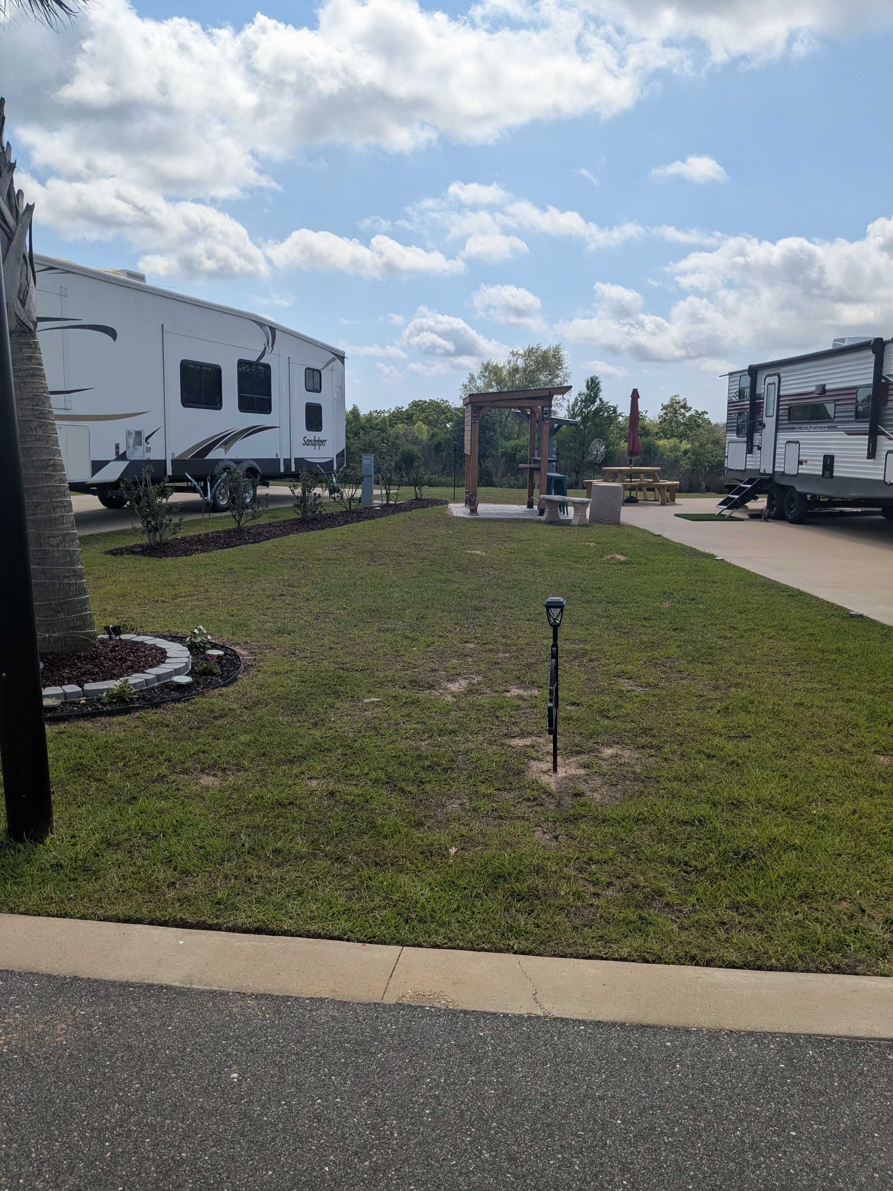 Jackson Lot 2 Tiki GRR