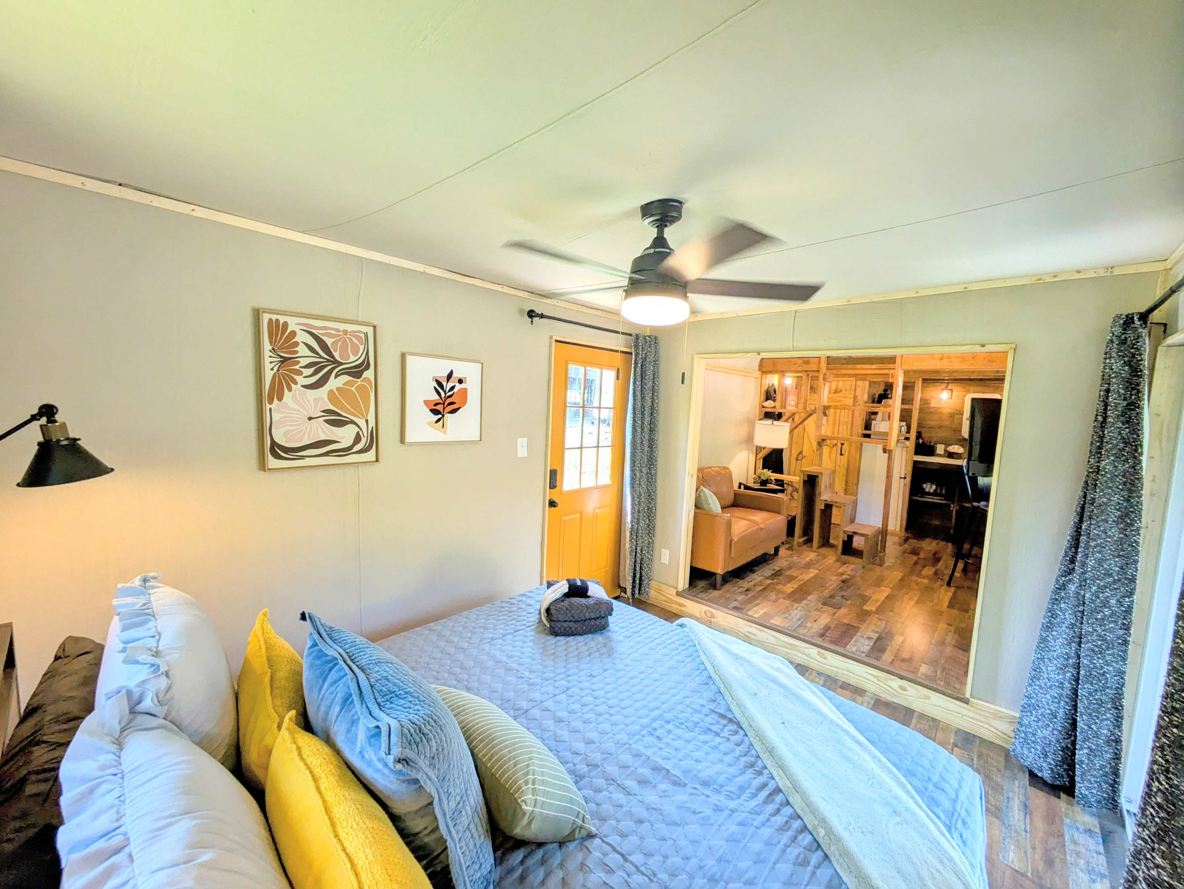 Goat Farm Glamping W Community Barn