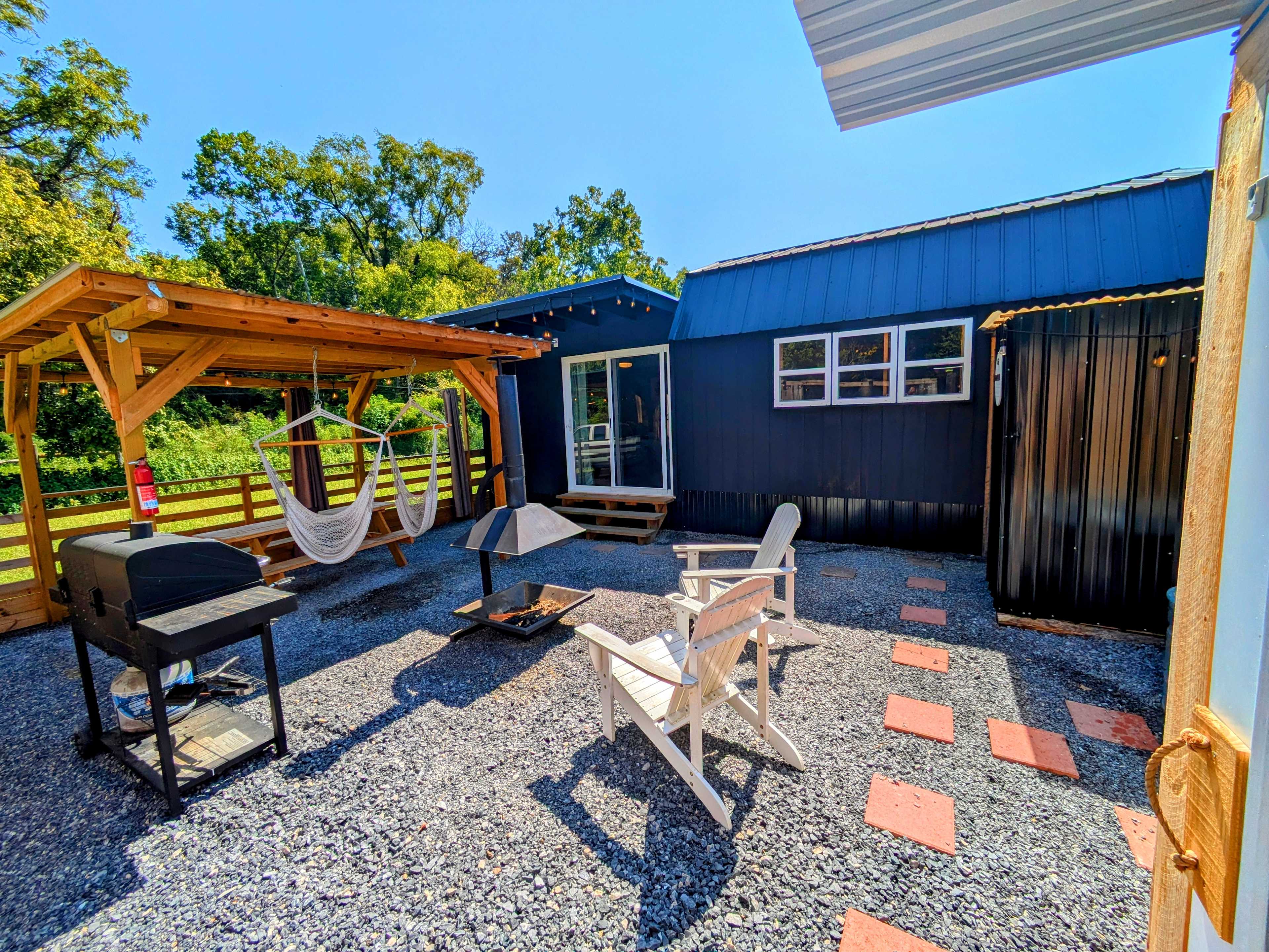 Goat Farm Glamping W Community Barn