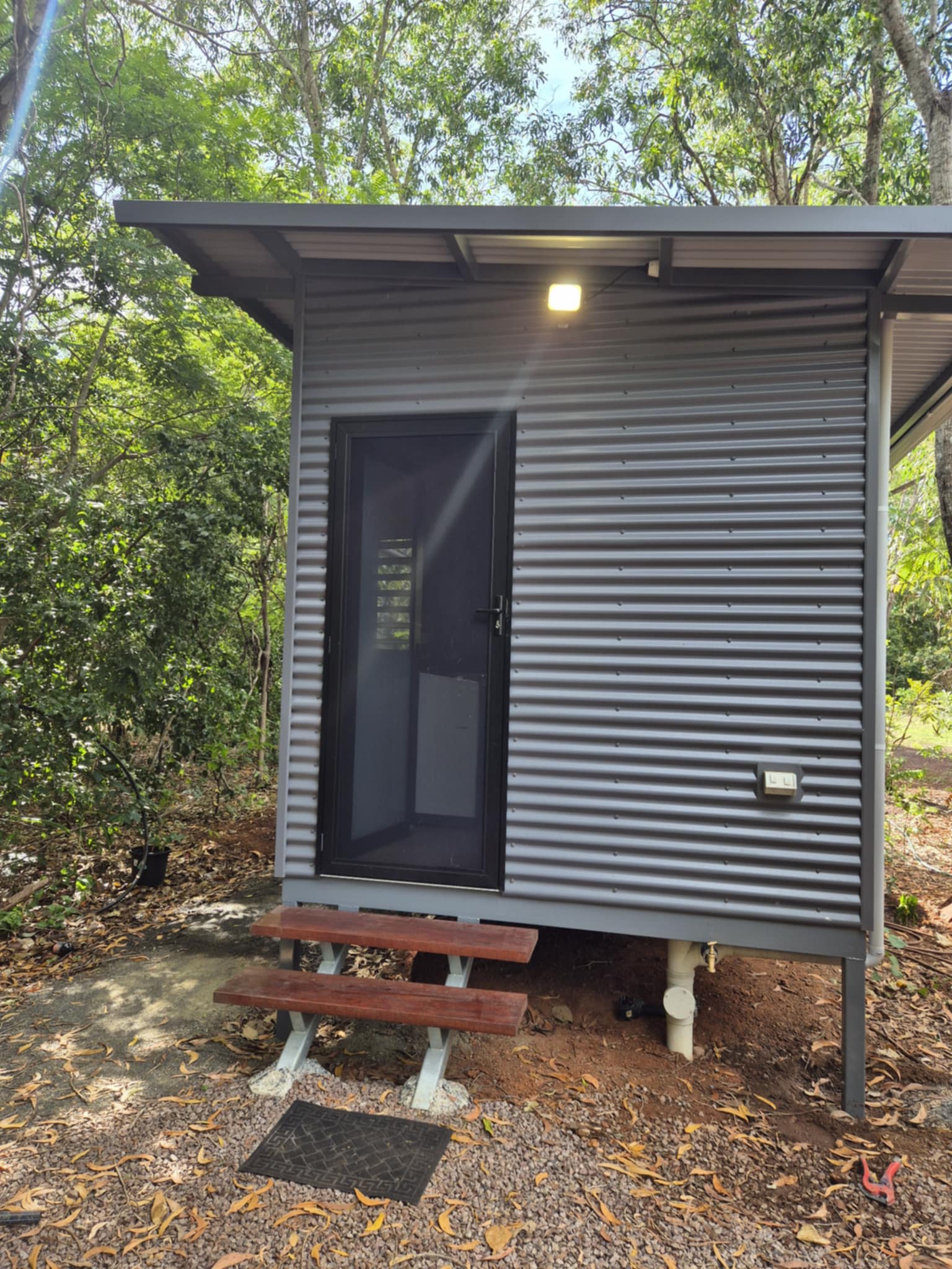 Middle Camp & Stay - Dundee