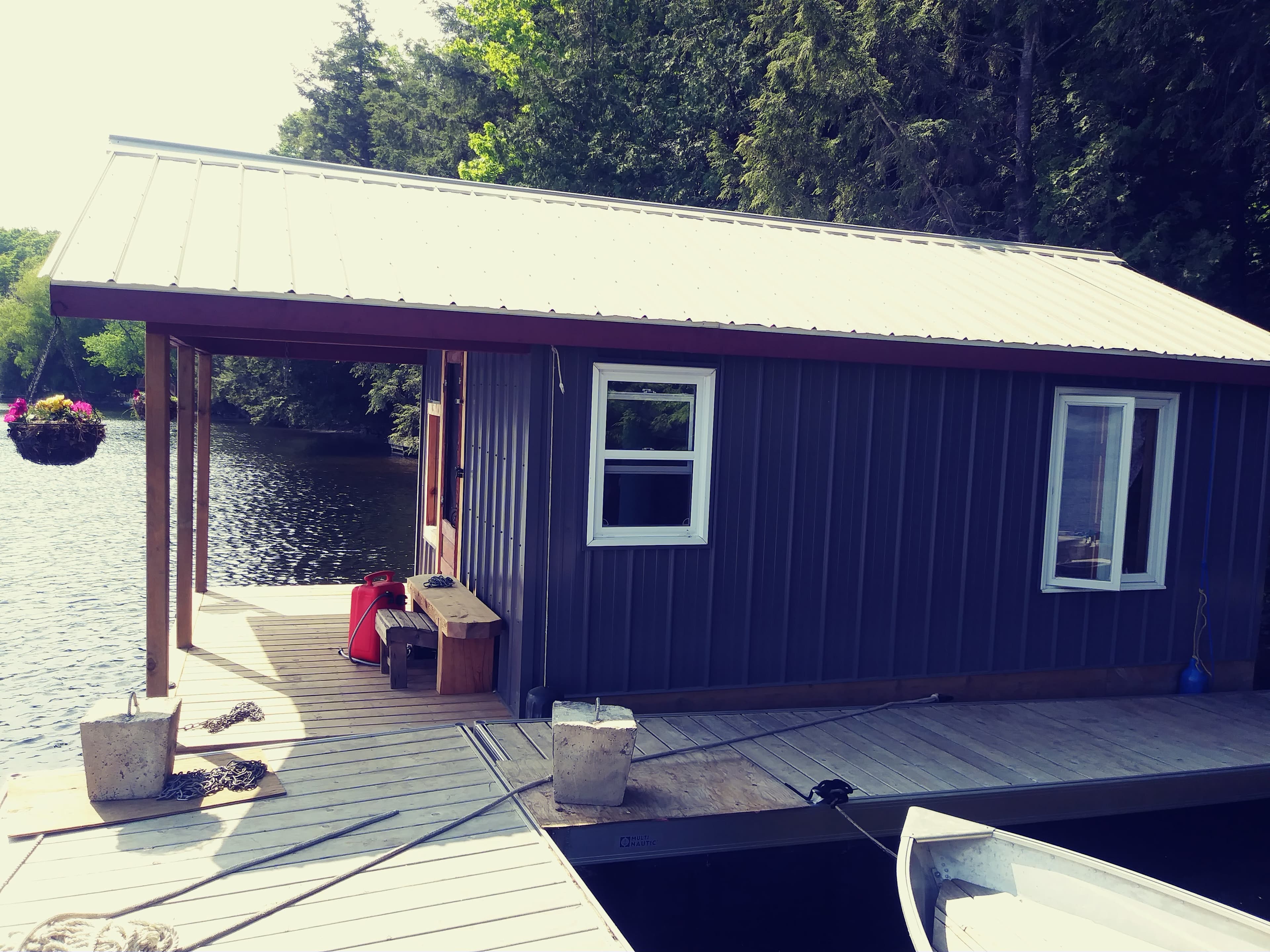 Floating Bunkie